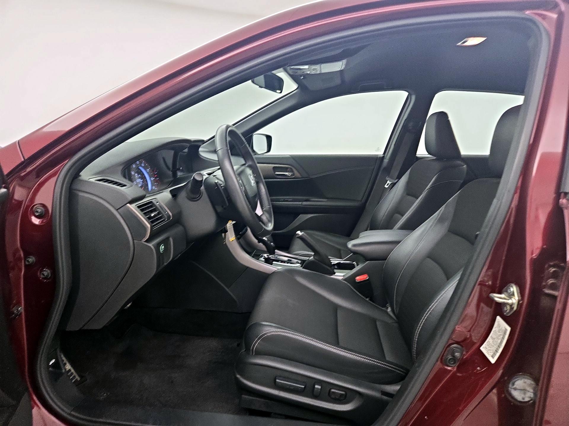 Thumbnail: 2017 Honda Accord - 11