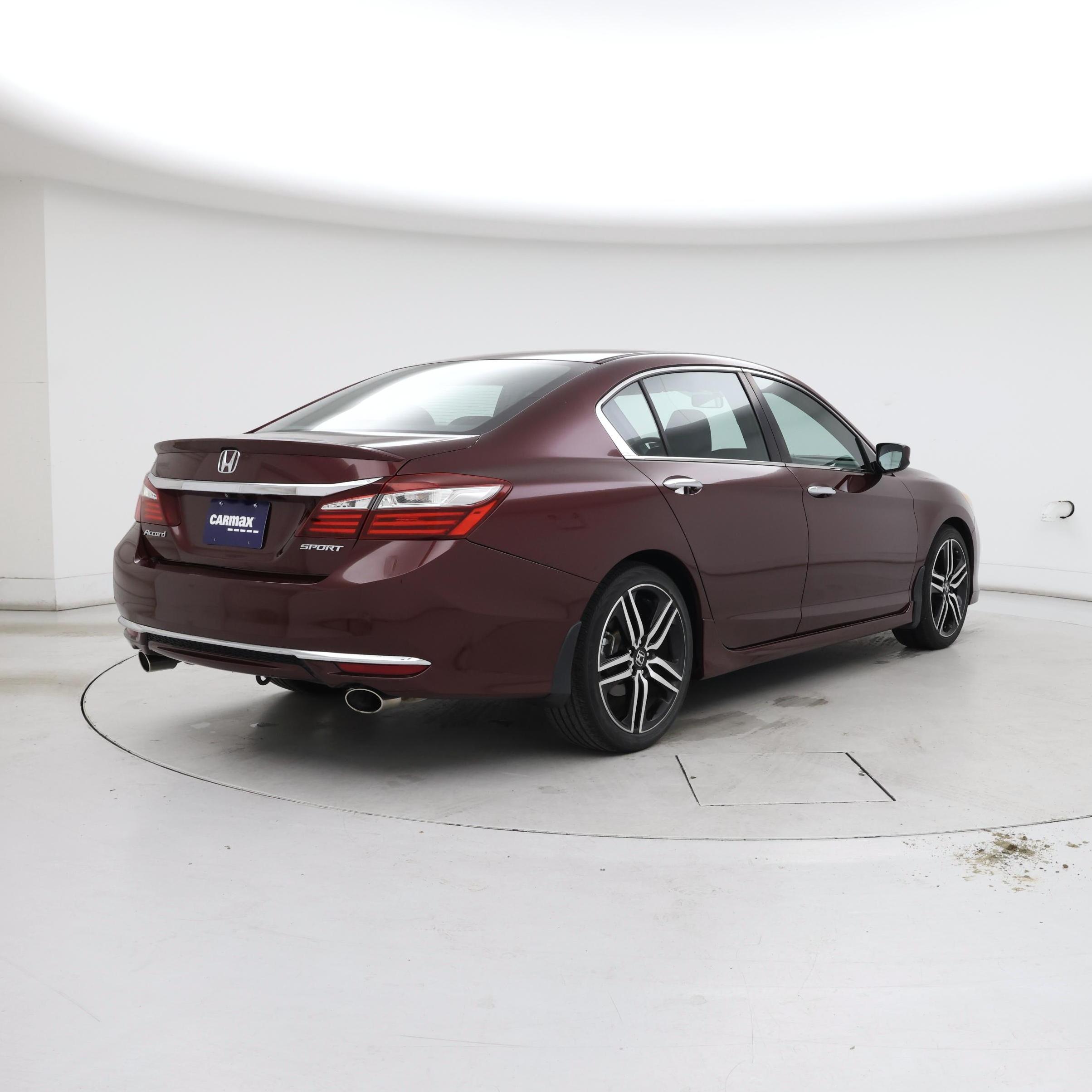 Thumbnail: 2017 Honda Accord - 8