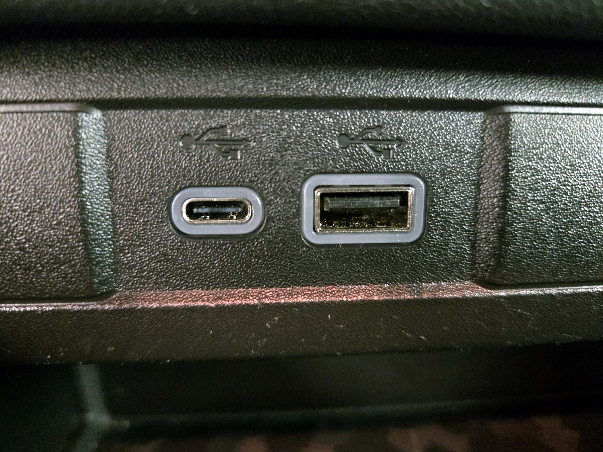 Thumbnail: 2023 GMC Canyon - 19