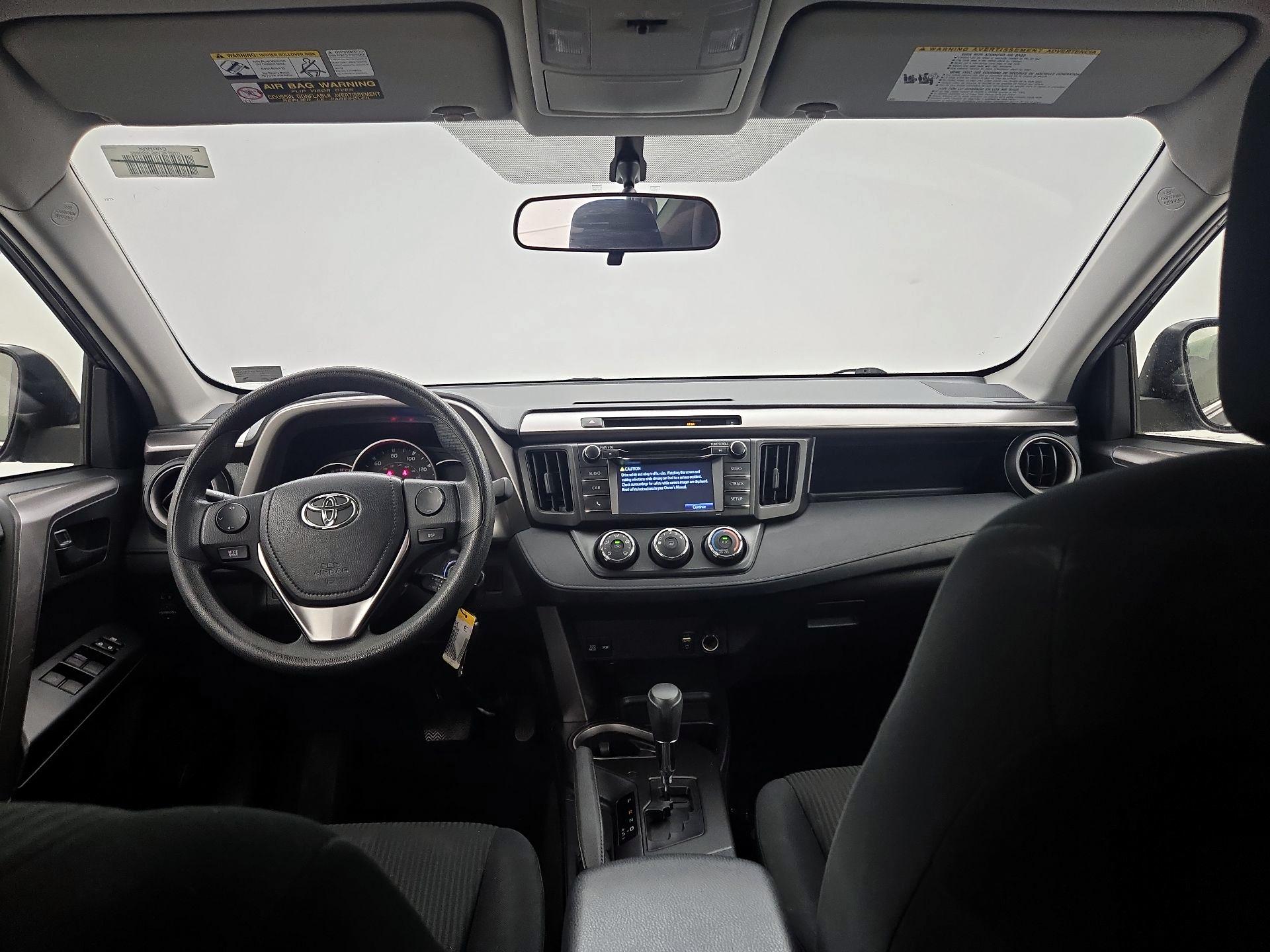 Thumbnail: 2016 Toyota RAV4 - 9