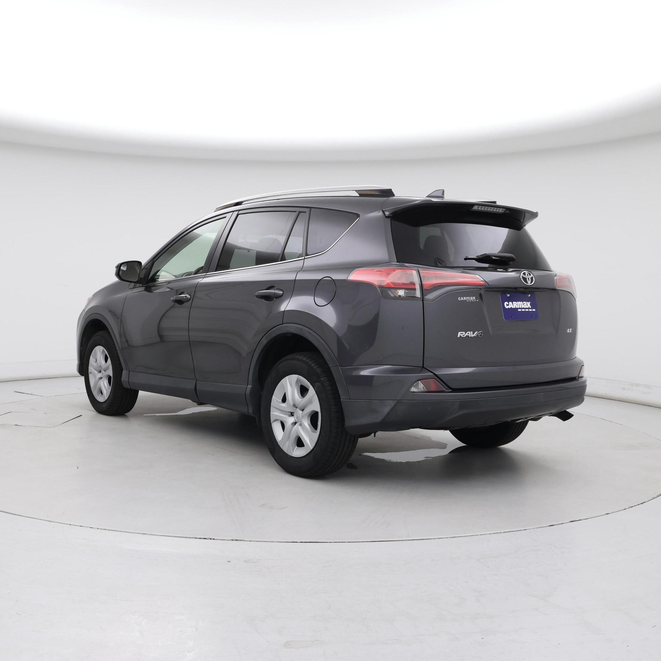 Thumbnail: 2016 Toyota RAV4 - 2