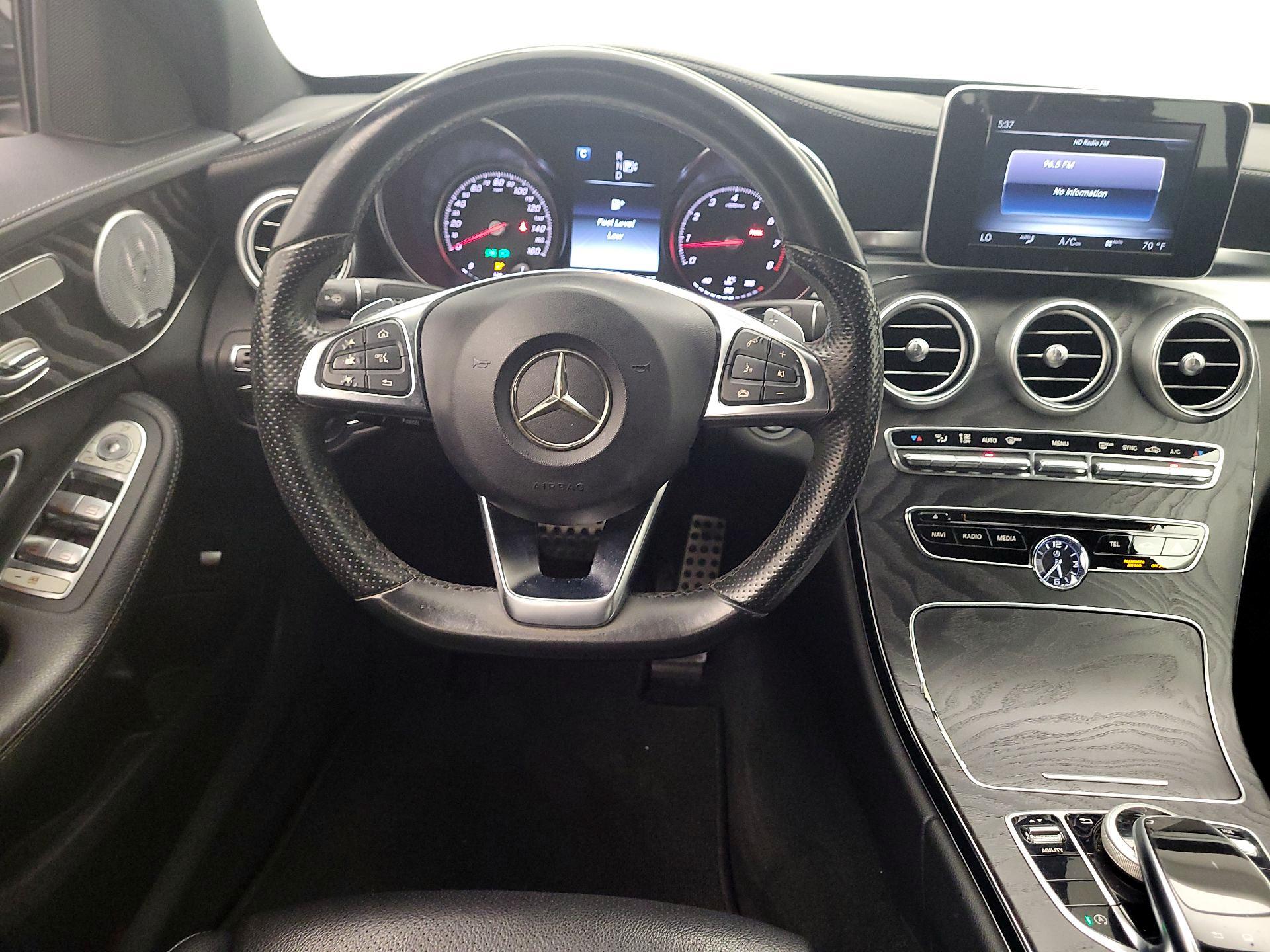 Thumbnail: 2015 Mercedes-Benz C-Class - 9