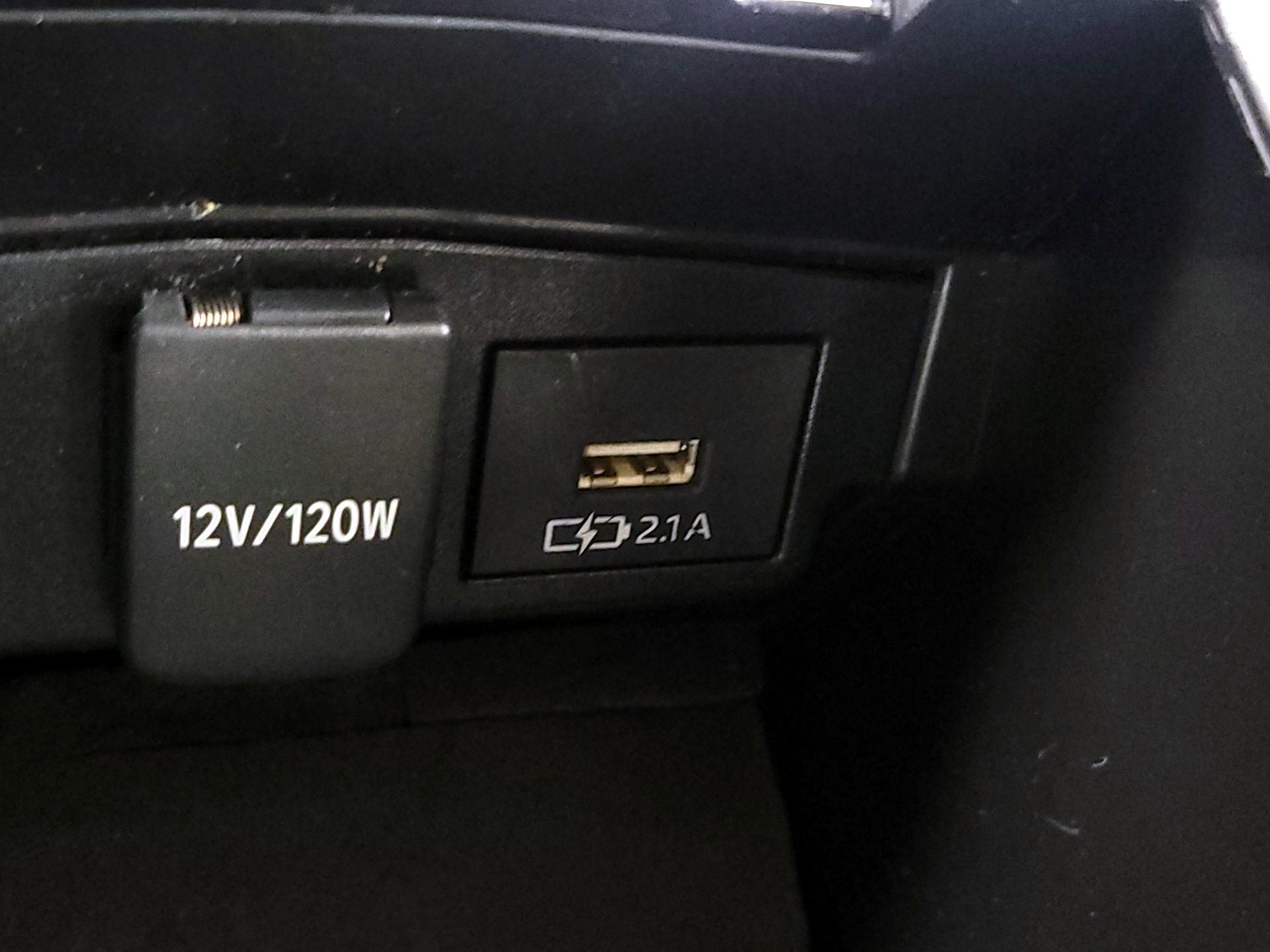 Thumbnail: 2021 Toyota Corolla - 18