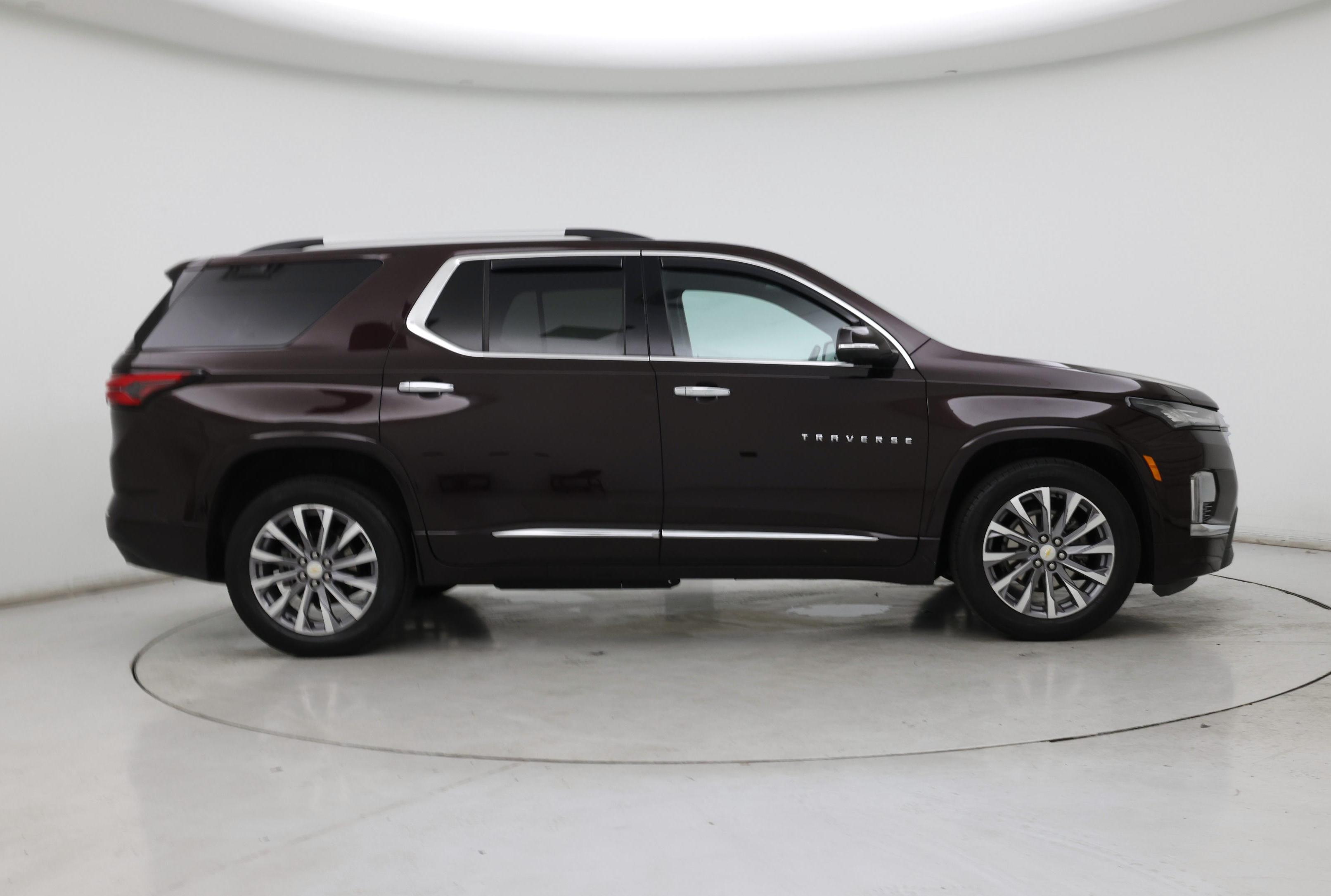 Thumbnail: 2022 Chevrolet Traverse - 7