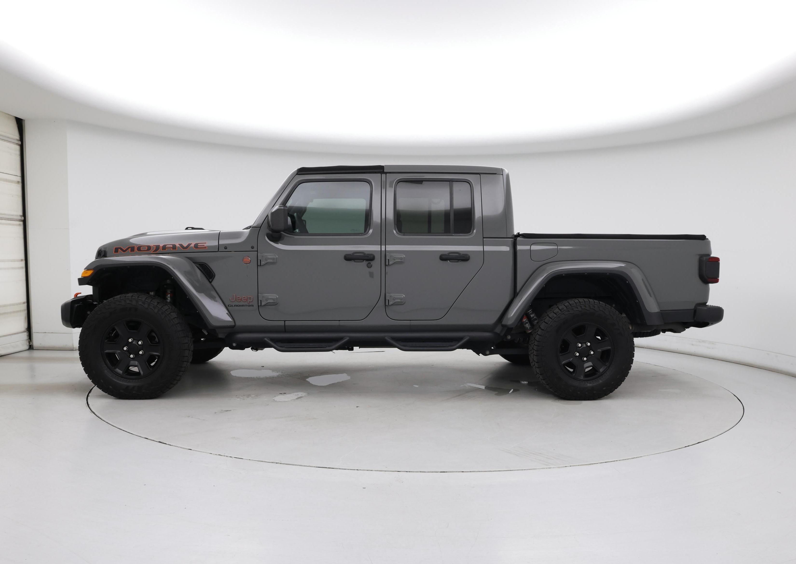 Thumbnail: 2021 Jeep Gladiator - 3