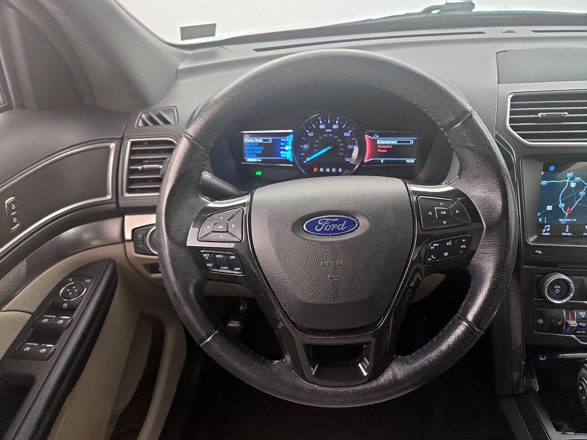 Thumbnail: 2018 Ford Explorer - 10