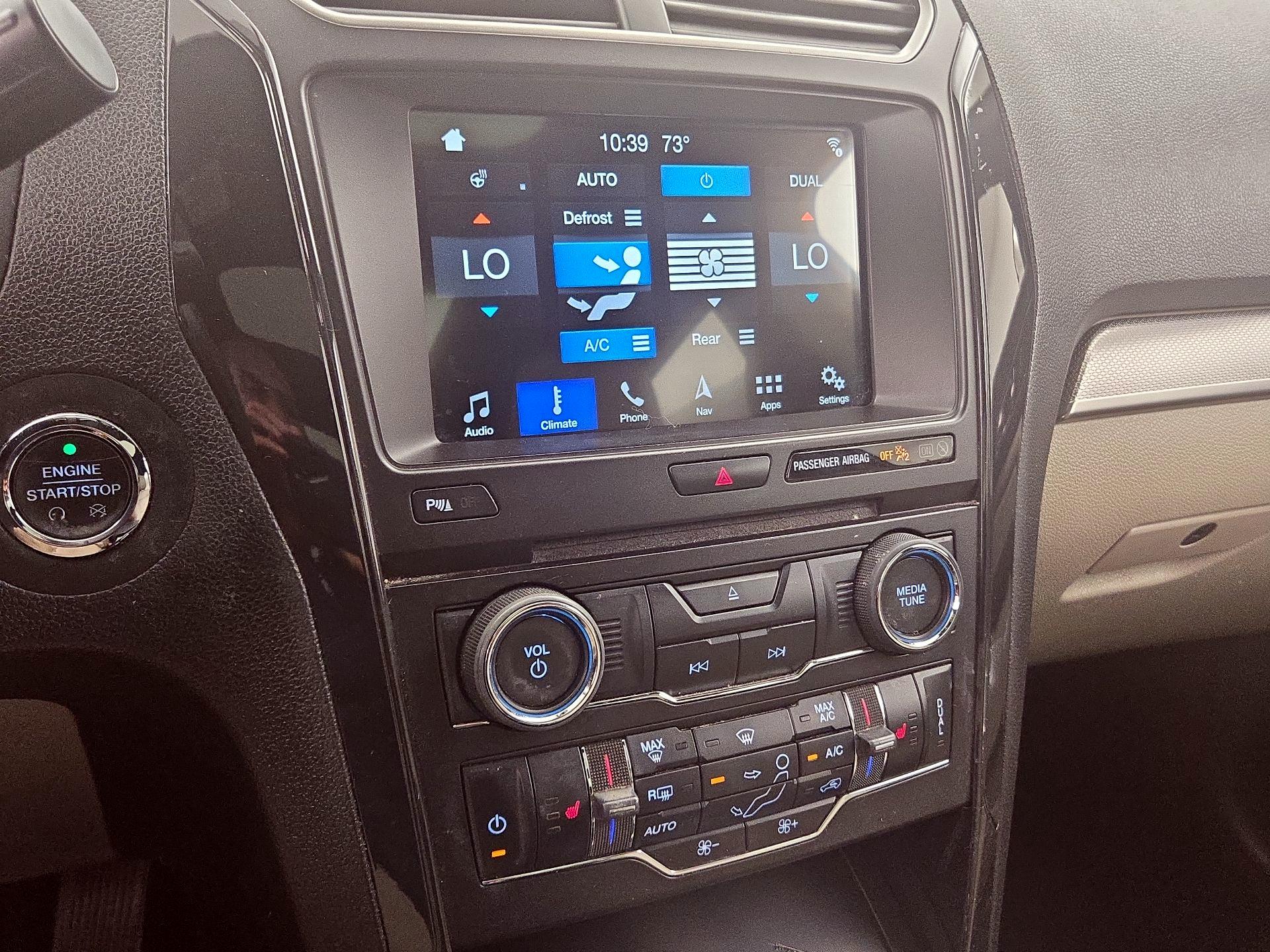 Thumbnail: 2018 Ford Explorer - 17