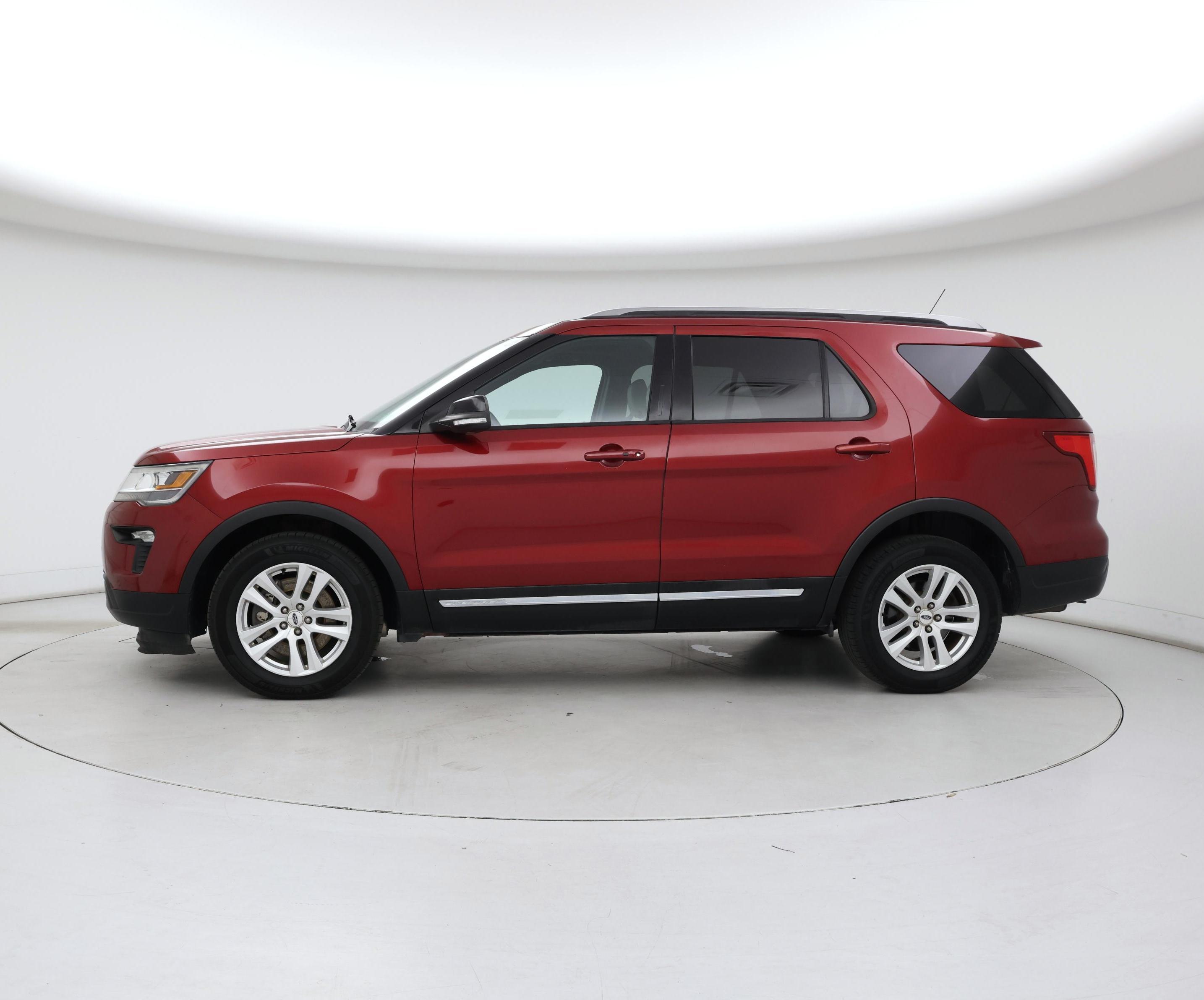 Thumbnail: 2018 Ford Explorer - 3