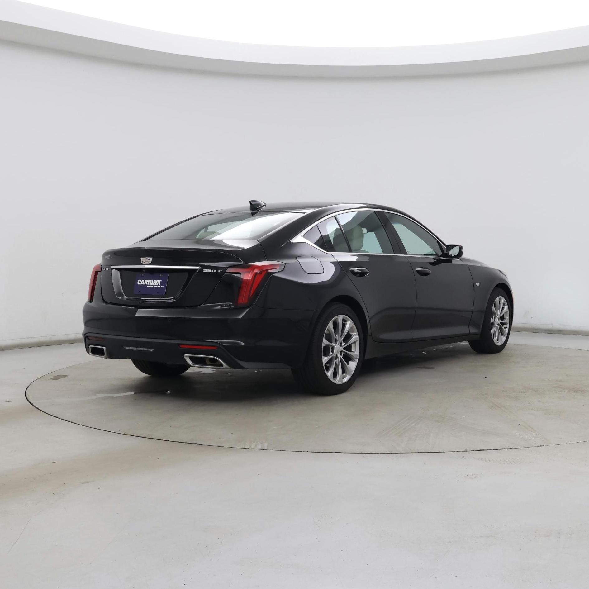 Thumbnail: 2023 Cadillac CT5 - 8