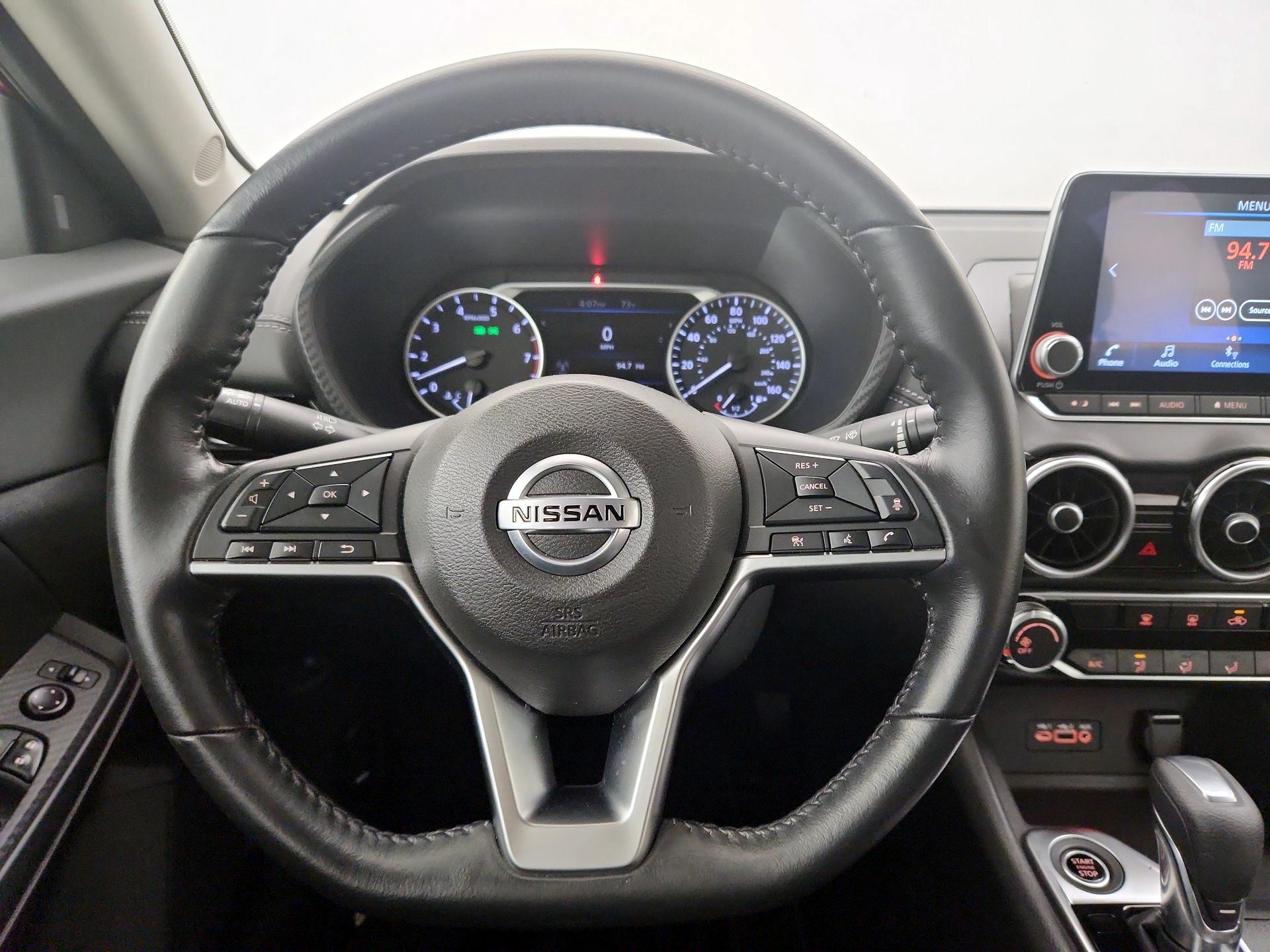 Thumbnail: 2022 Nissan Sentra - 10