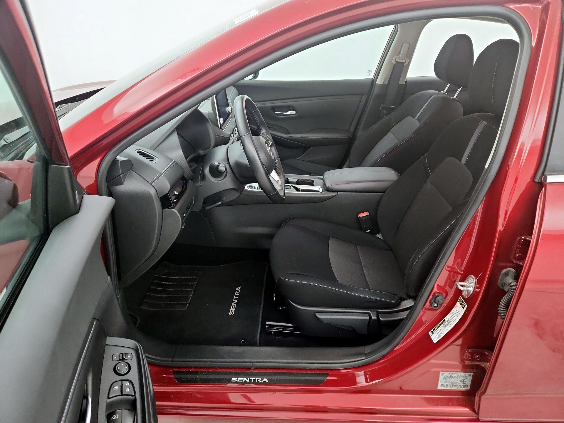 Thumbnail: 2022 Nissan Sentra - 11