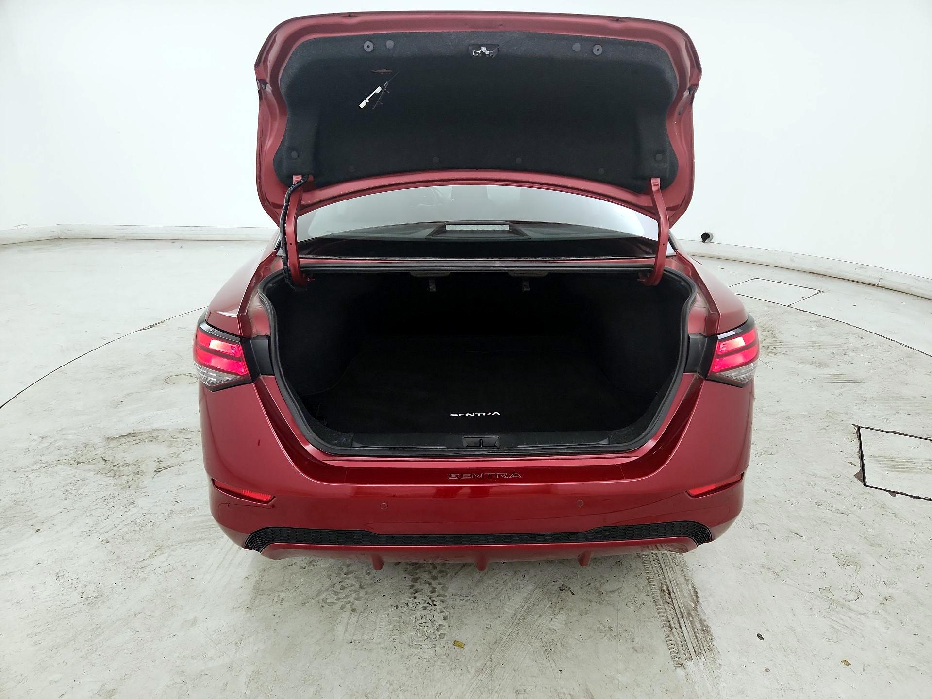 Thumbnail: 2022 Nissan Sentra - 20