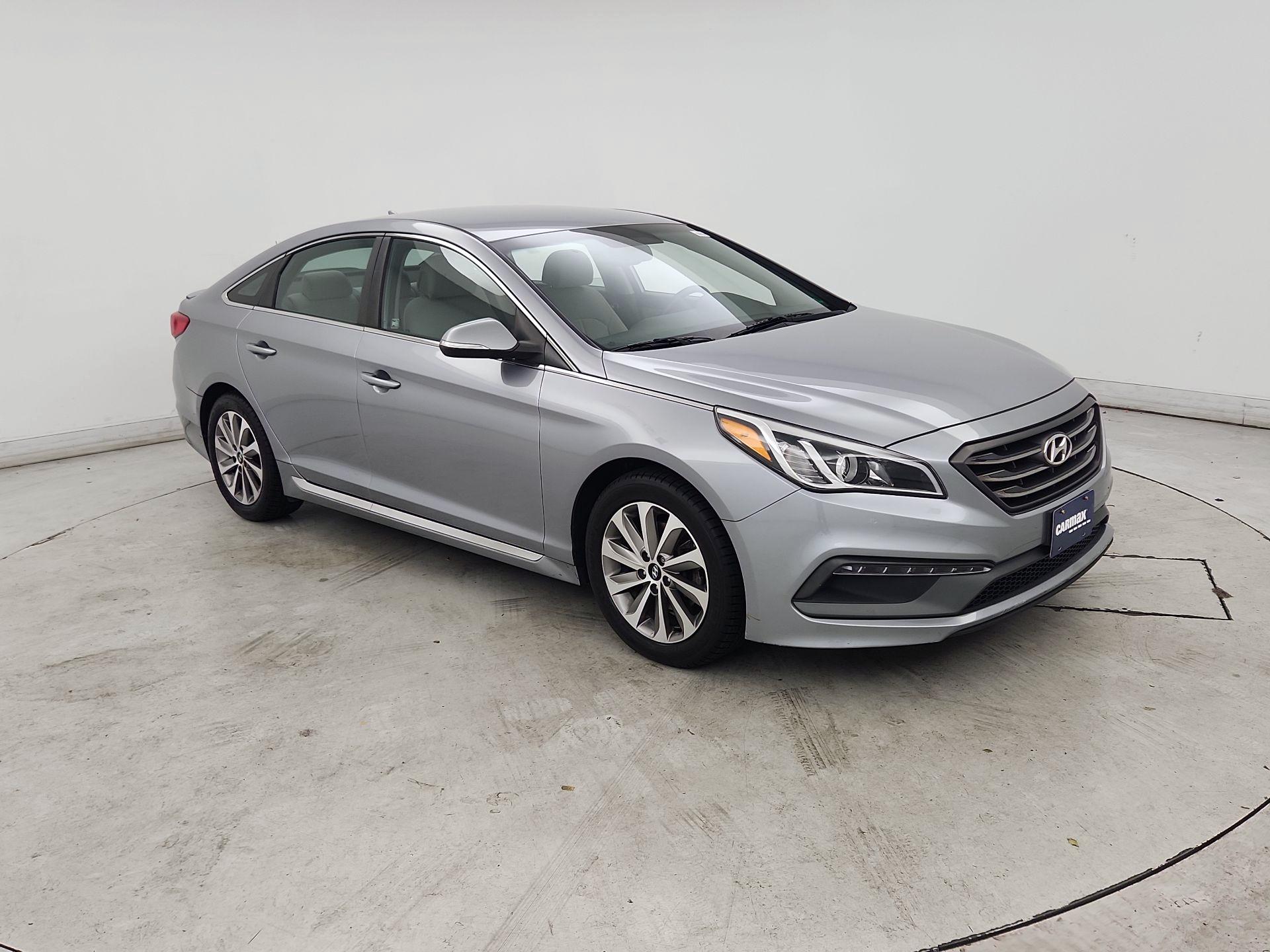 Thumbnail: 2015 Hyundai Sonata - 1