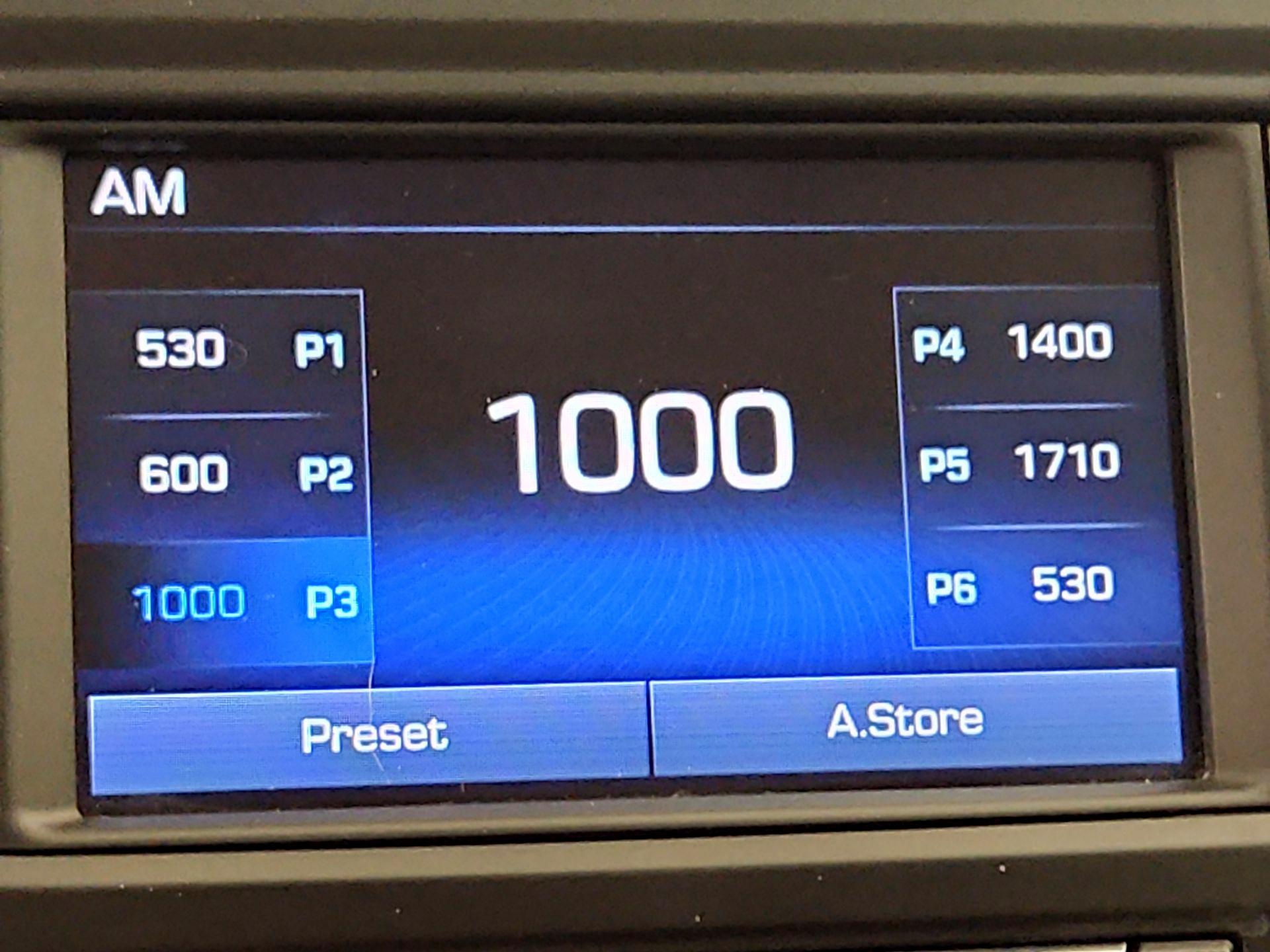 Thumbnail: 2015 Hyundai Sonata - 13