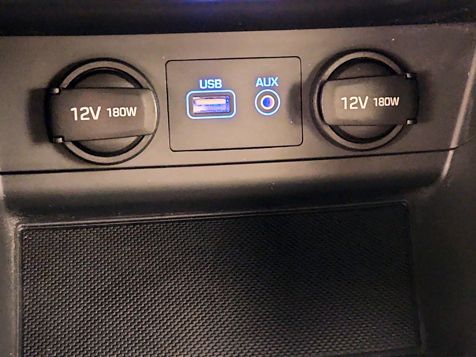 Thumbnail: 2015 Hyundai Sonata - 16