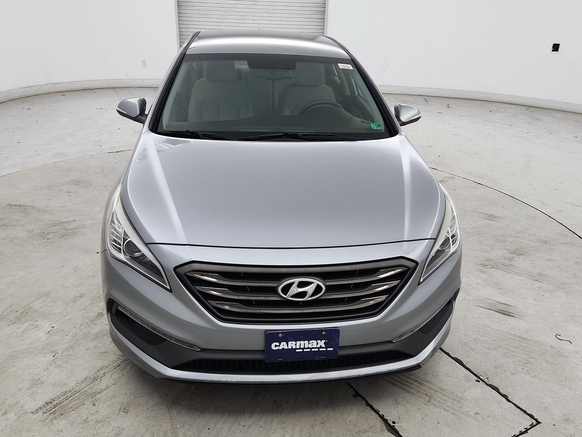 Thumbnail: 2015 Hyundai Sonata - 2