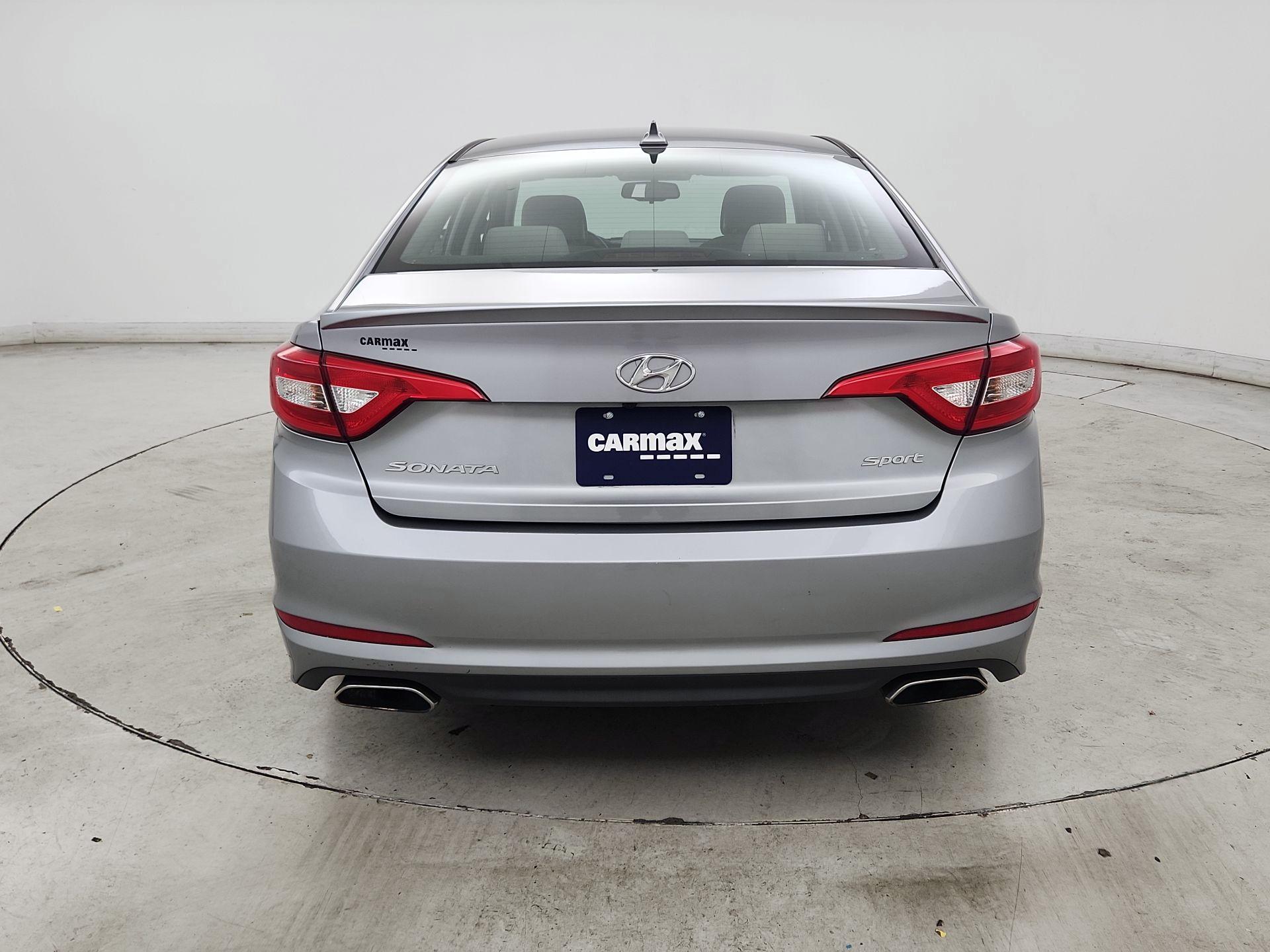 Thumbnail: 2015 Hyundai Sonata - 6