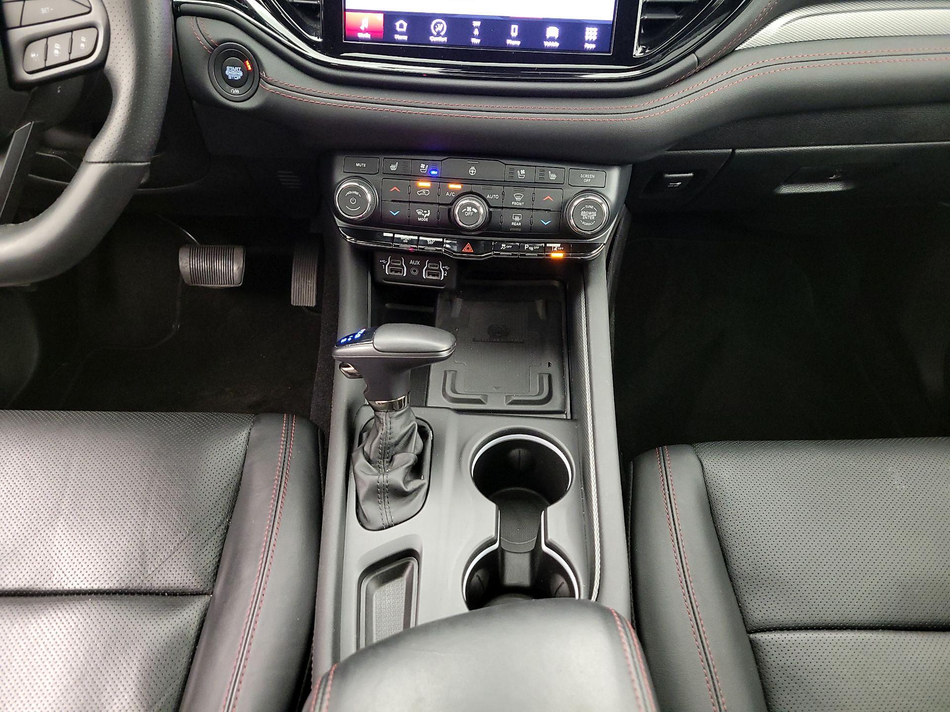 Thumbnail: 2022 Dodge Durango - 18