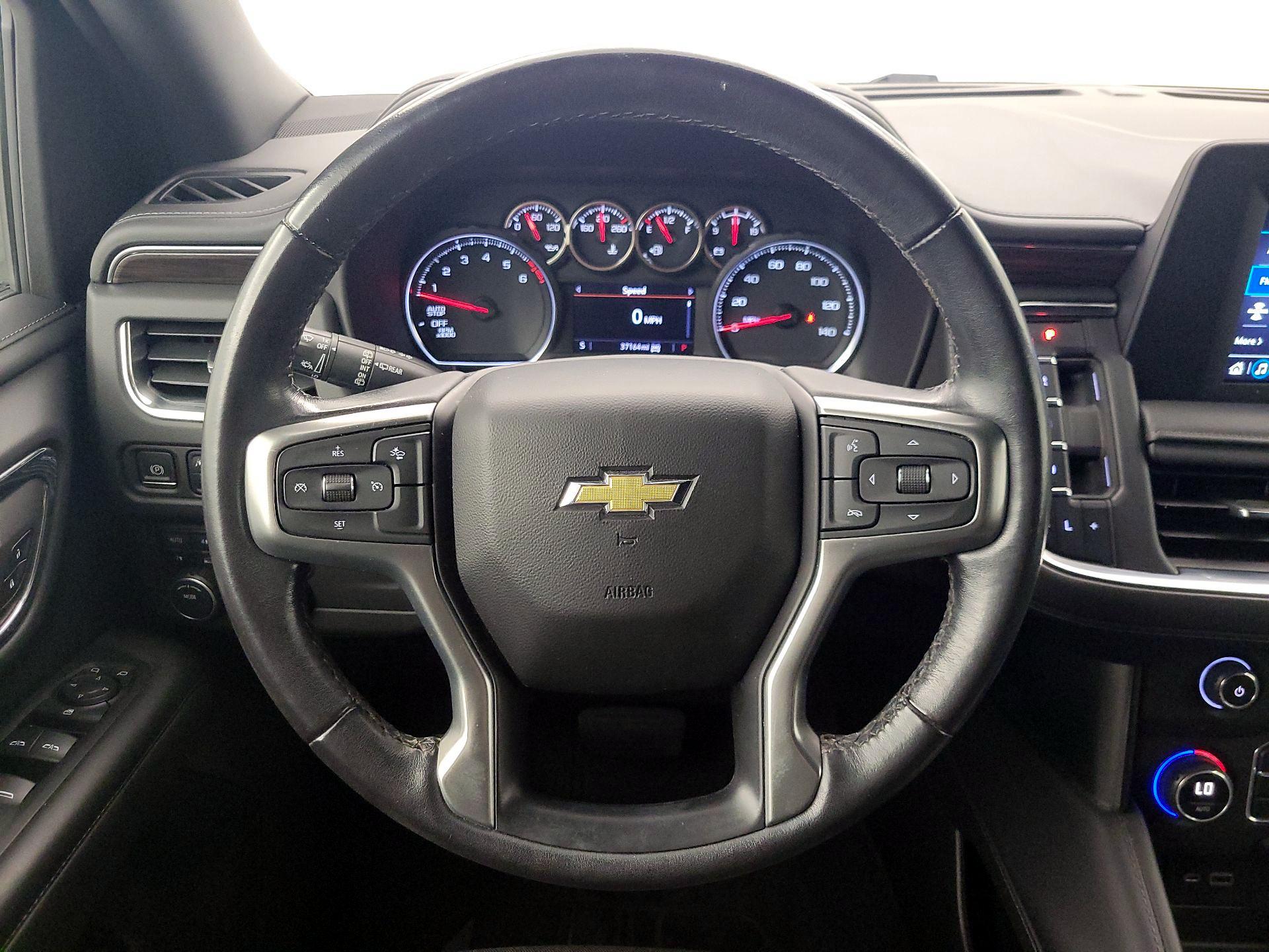 Thumbnail: 2022 Chevrolet Suburban - 10
