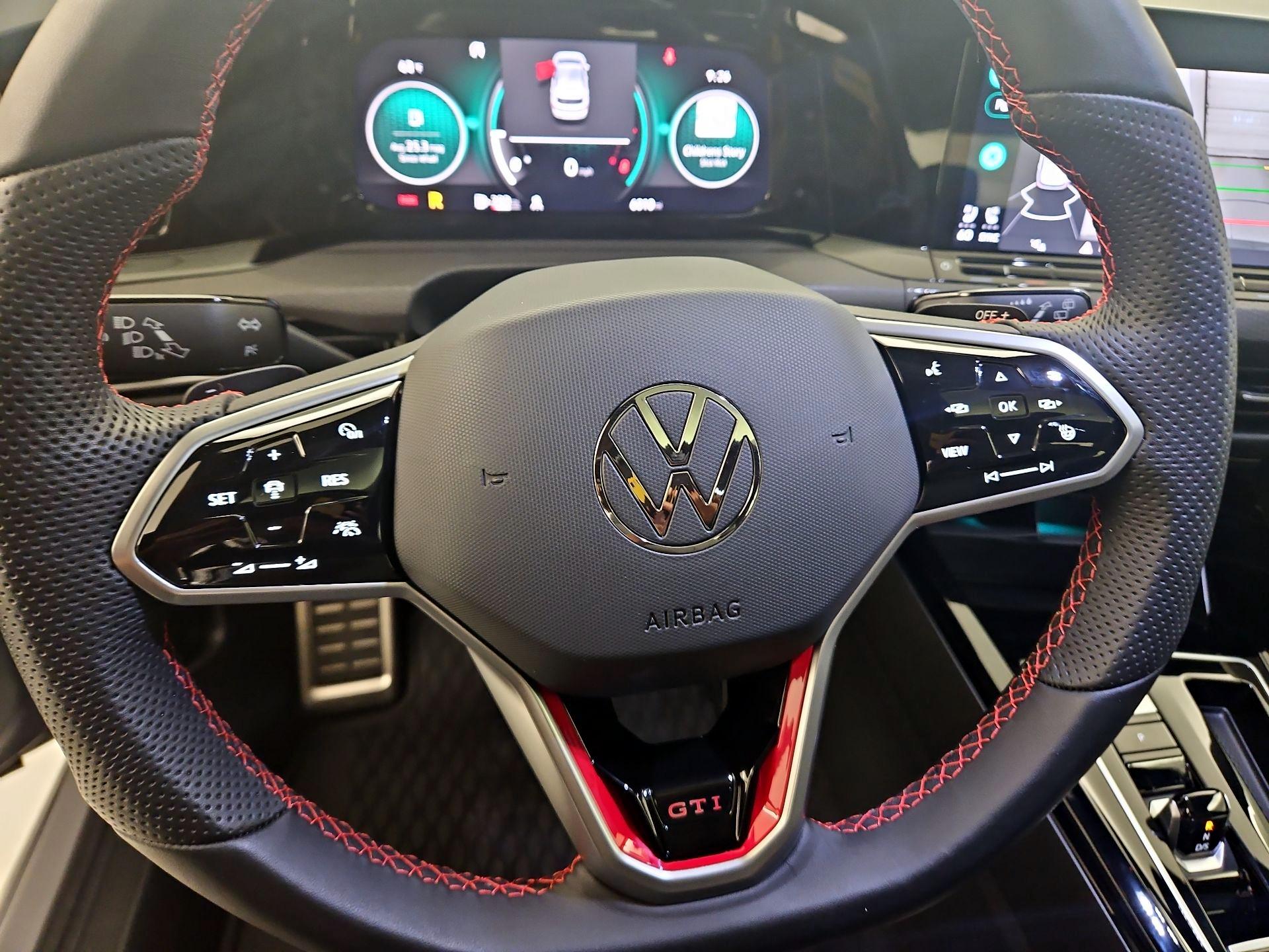 Thumbnail: 2024 Volkswagen Golf - 10
