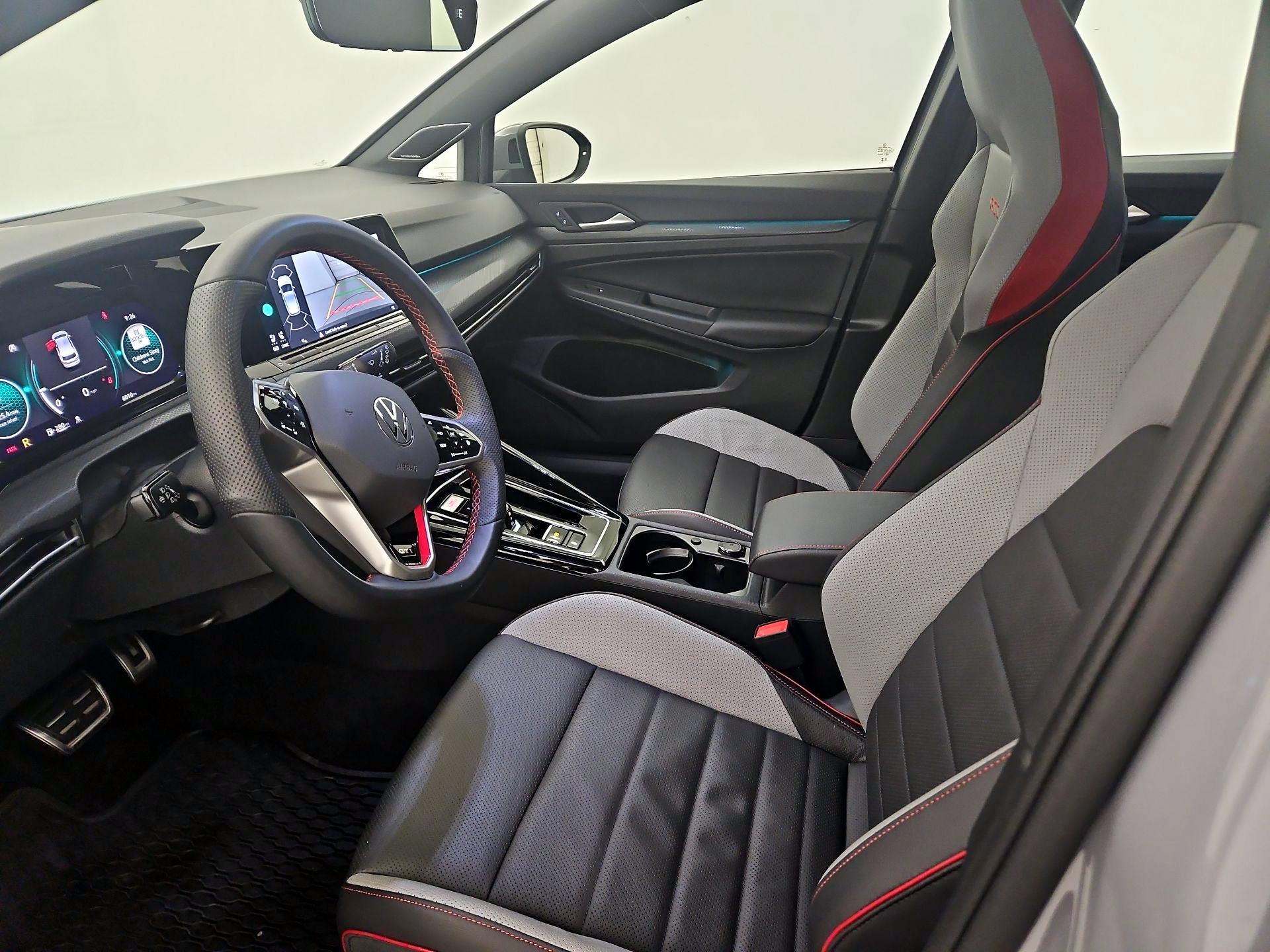Thumbnail: 2024 Volkswagen Golf - 11