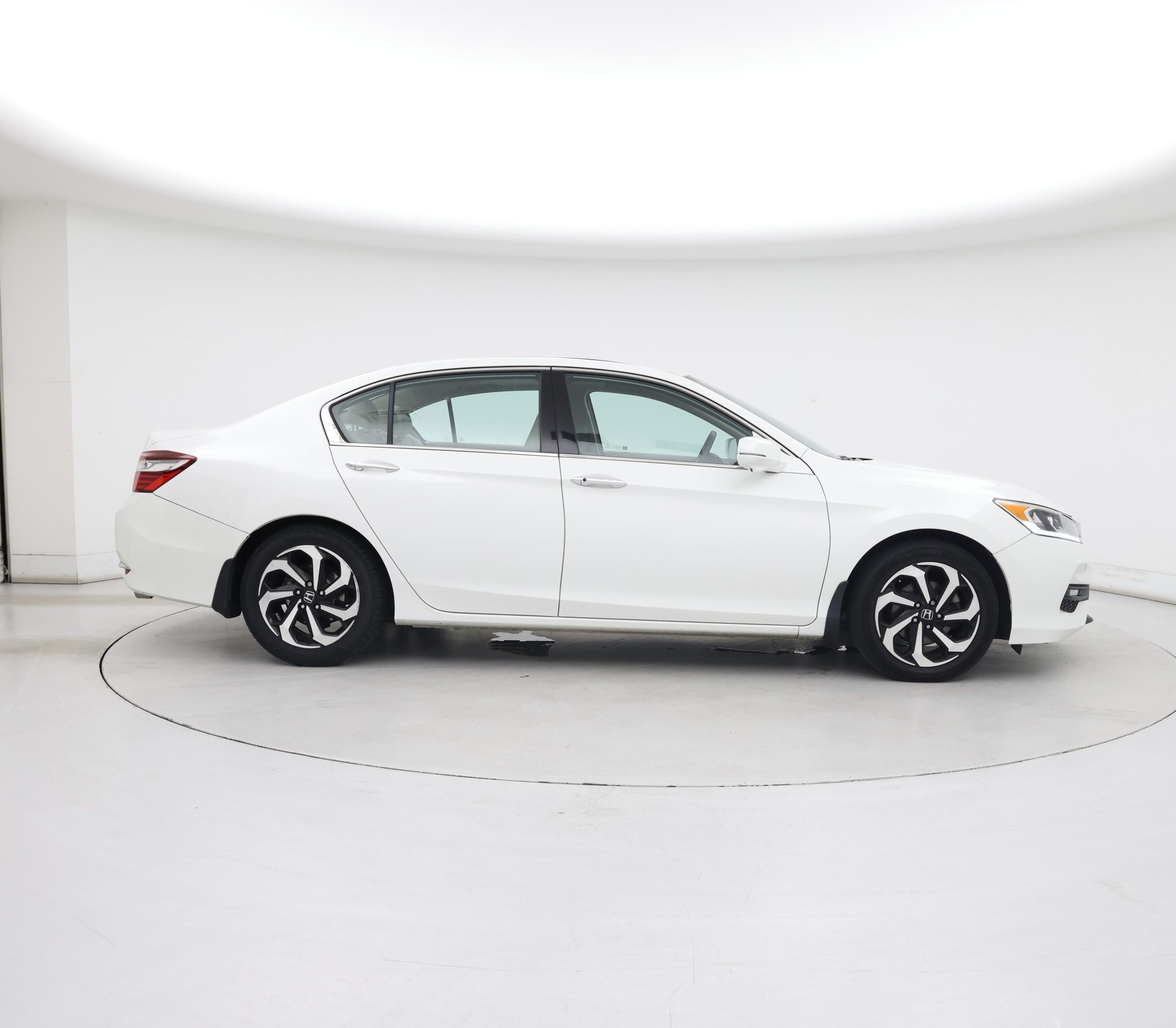 Thumbnail: 2017 Honda Accord - 7