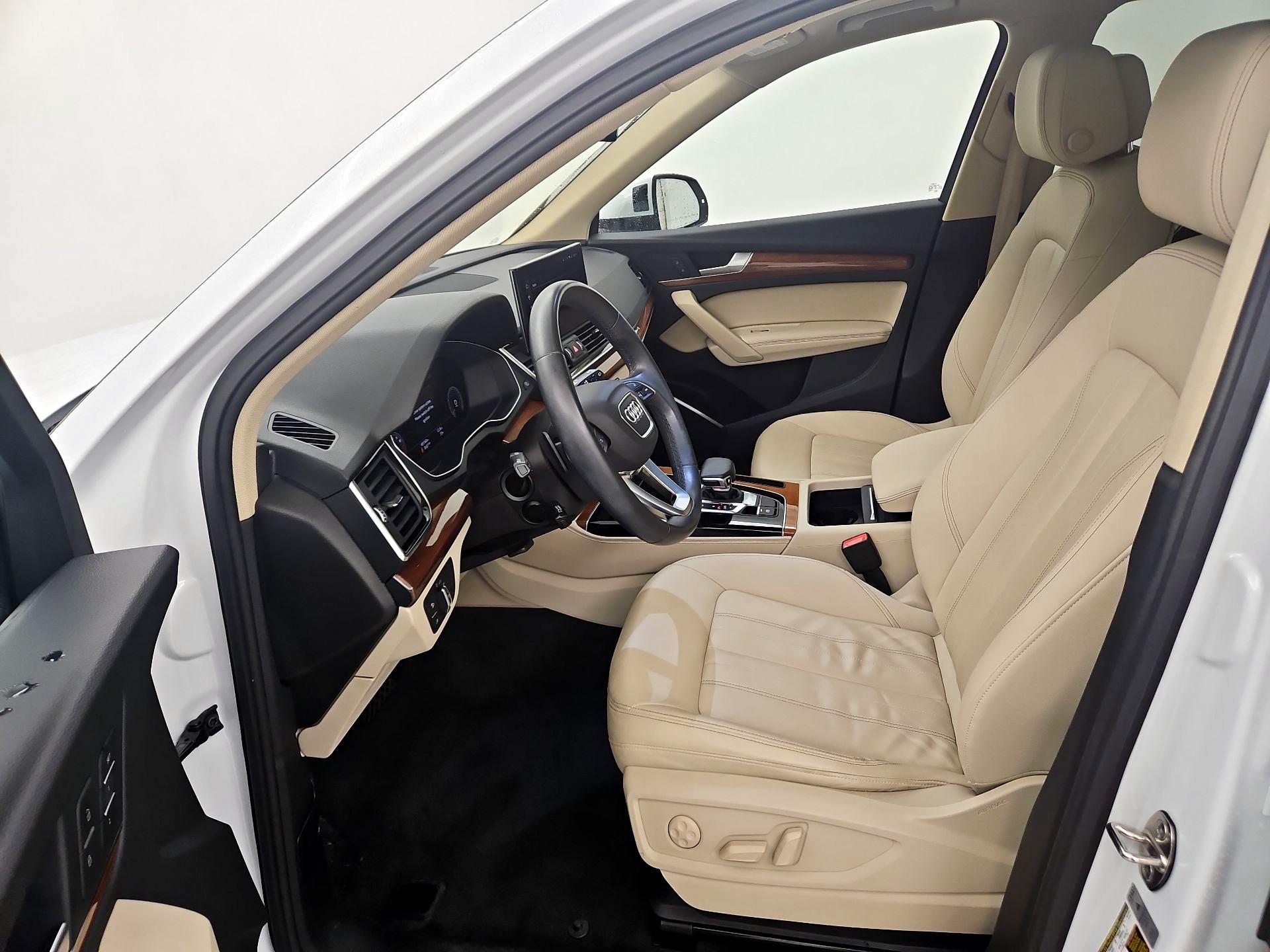 Thumbnail: 2021 Audi Q5 - 11
