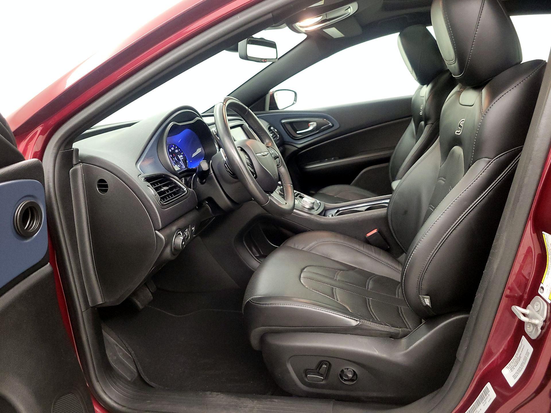 Thumbnail: 2015 Chrysler 200 - 11