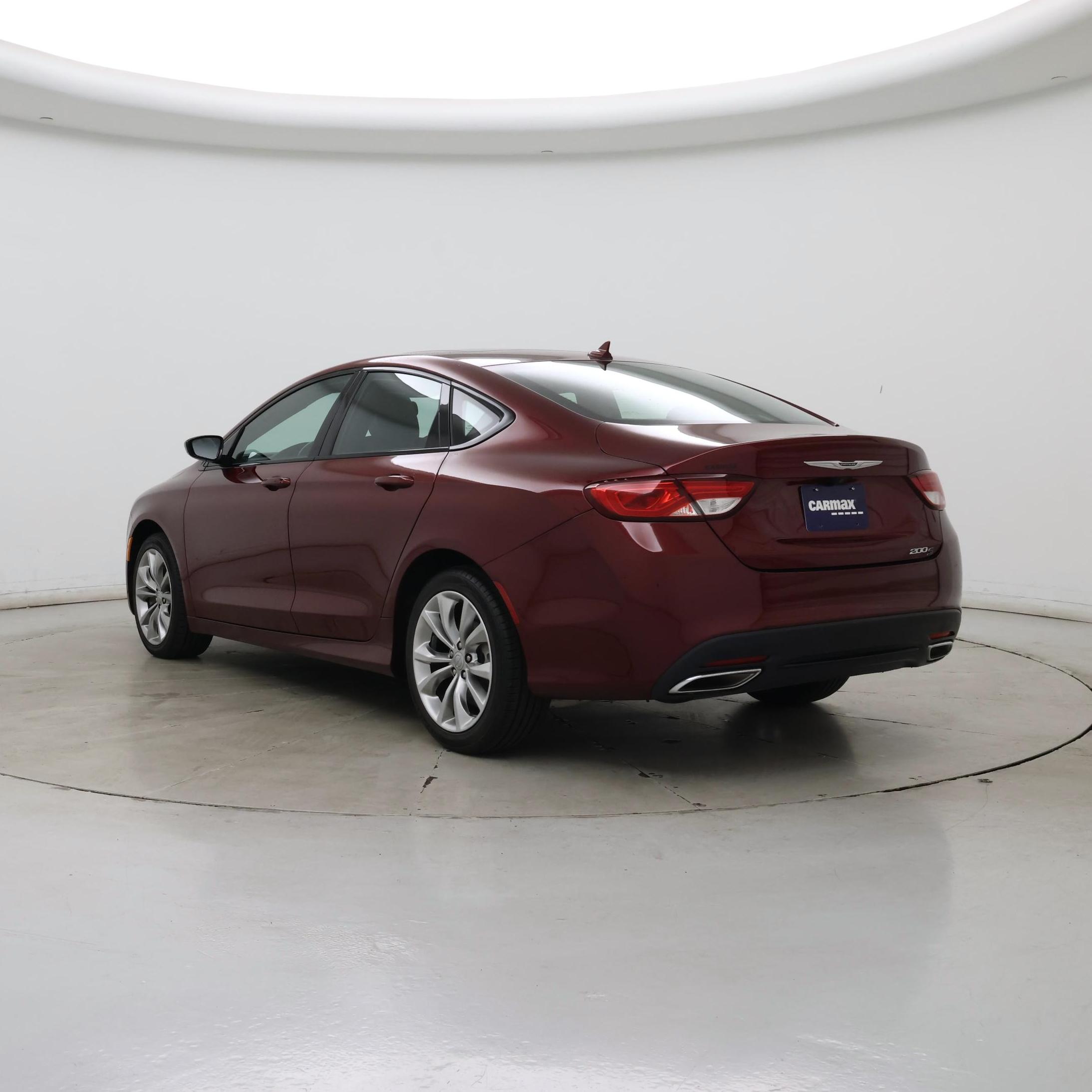 Thumbnail: 2015 Chrysler 200 - 2