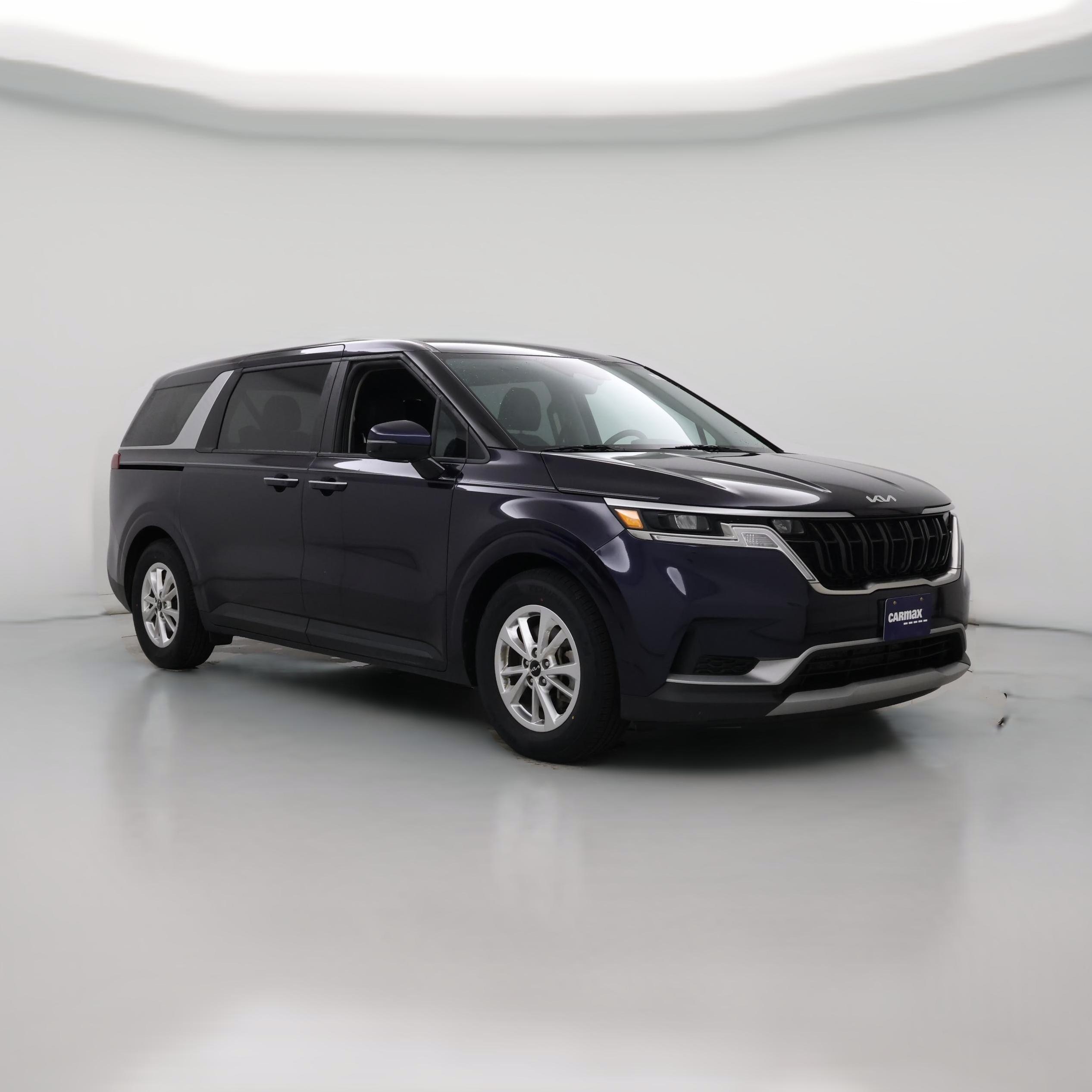 Thumbnail: 2023 Kia Carnival - 1