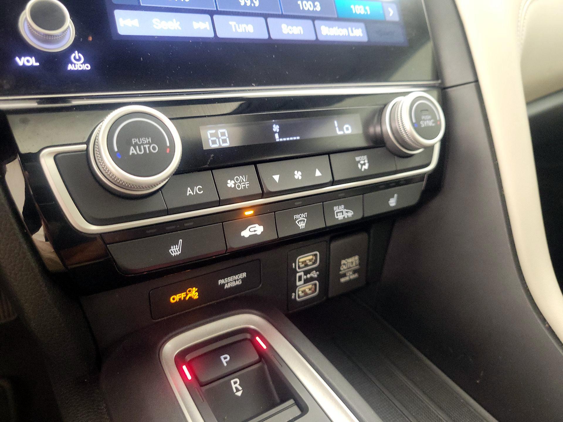 Thumbnail: 2019 Honda Insight - 17