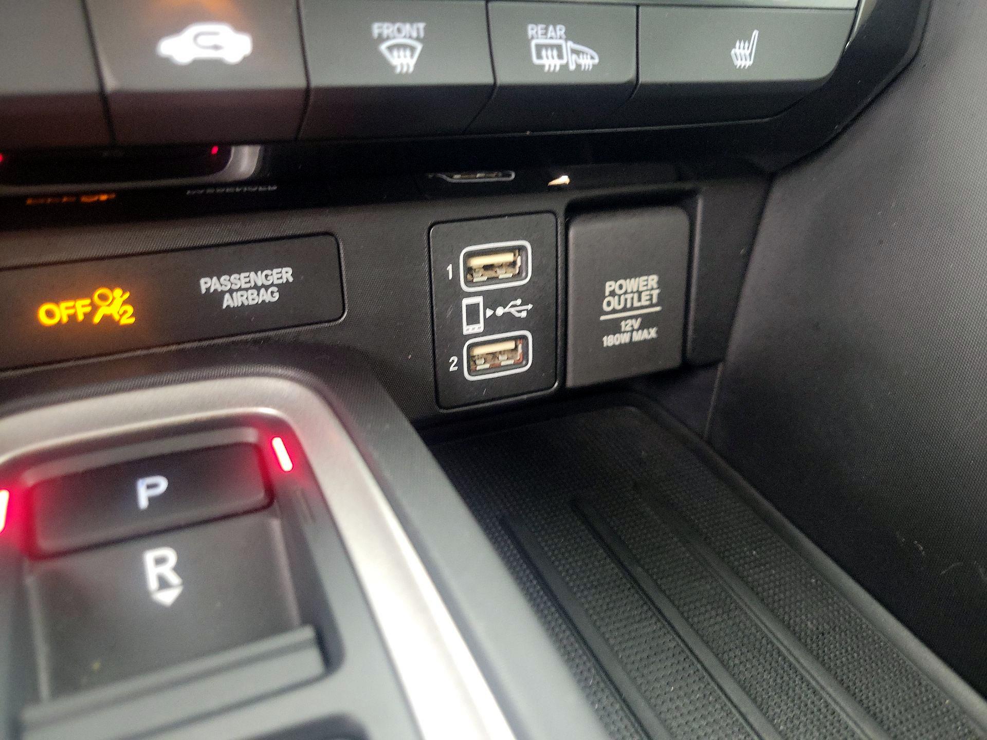 Thumbnail: 2019 Honda Insight - 19