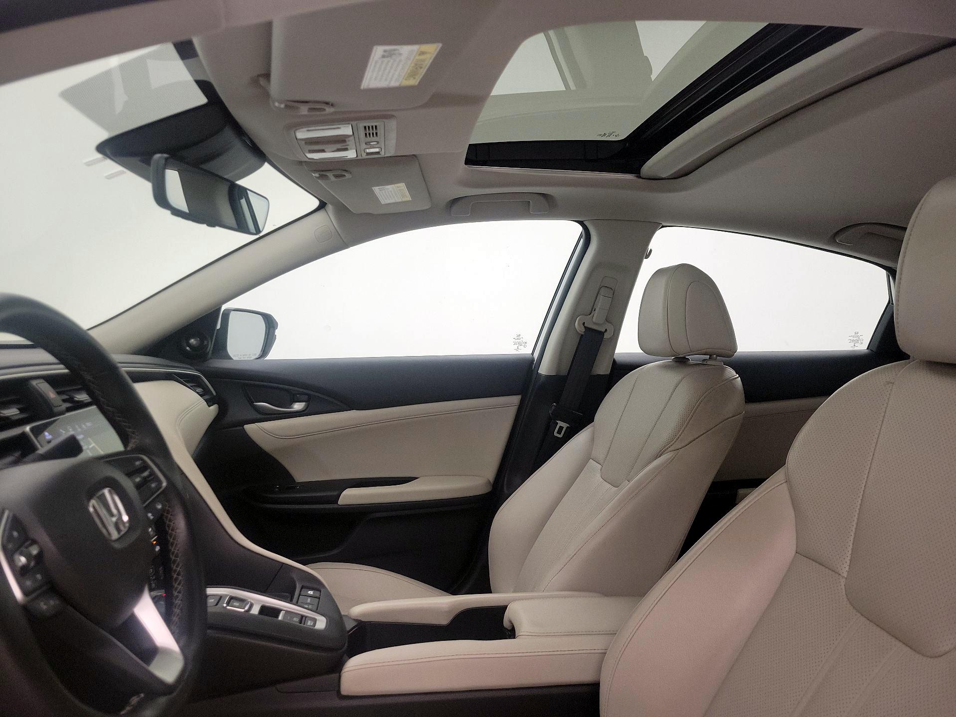 Thumbnail: 2019 Honda Insight - 20