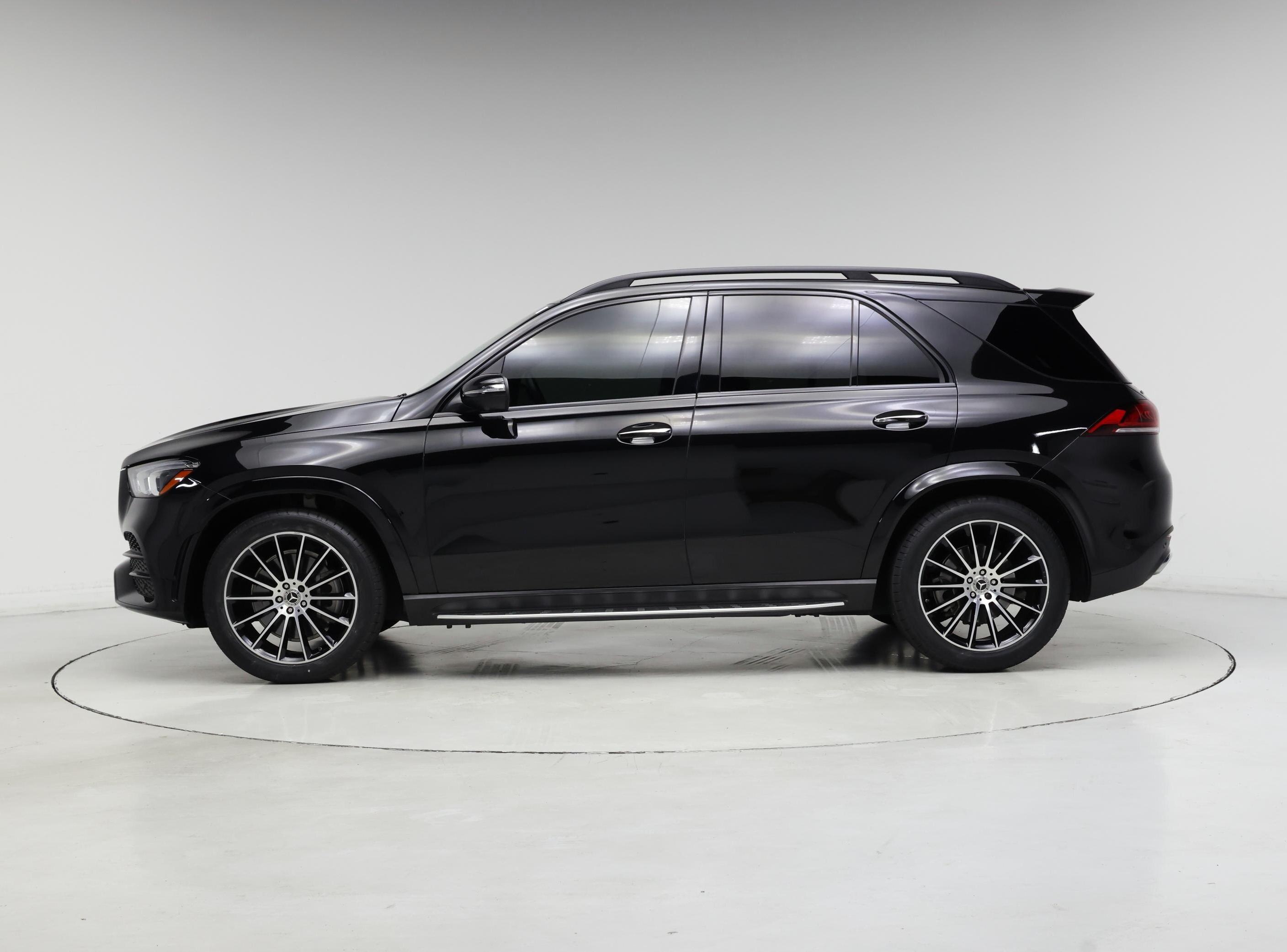 Thumbnail: 2023 Mercedes-Benz GLE - 3