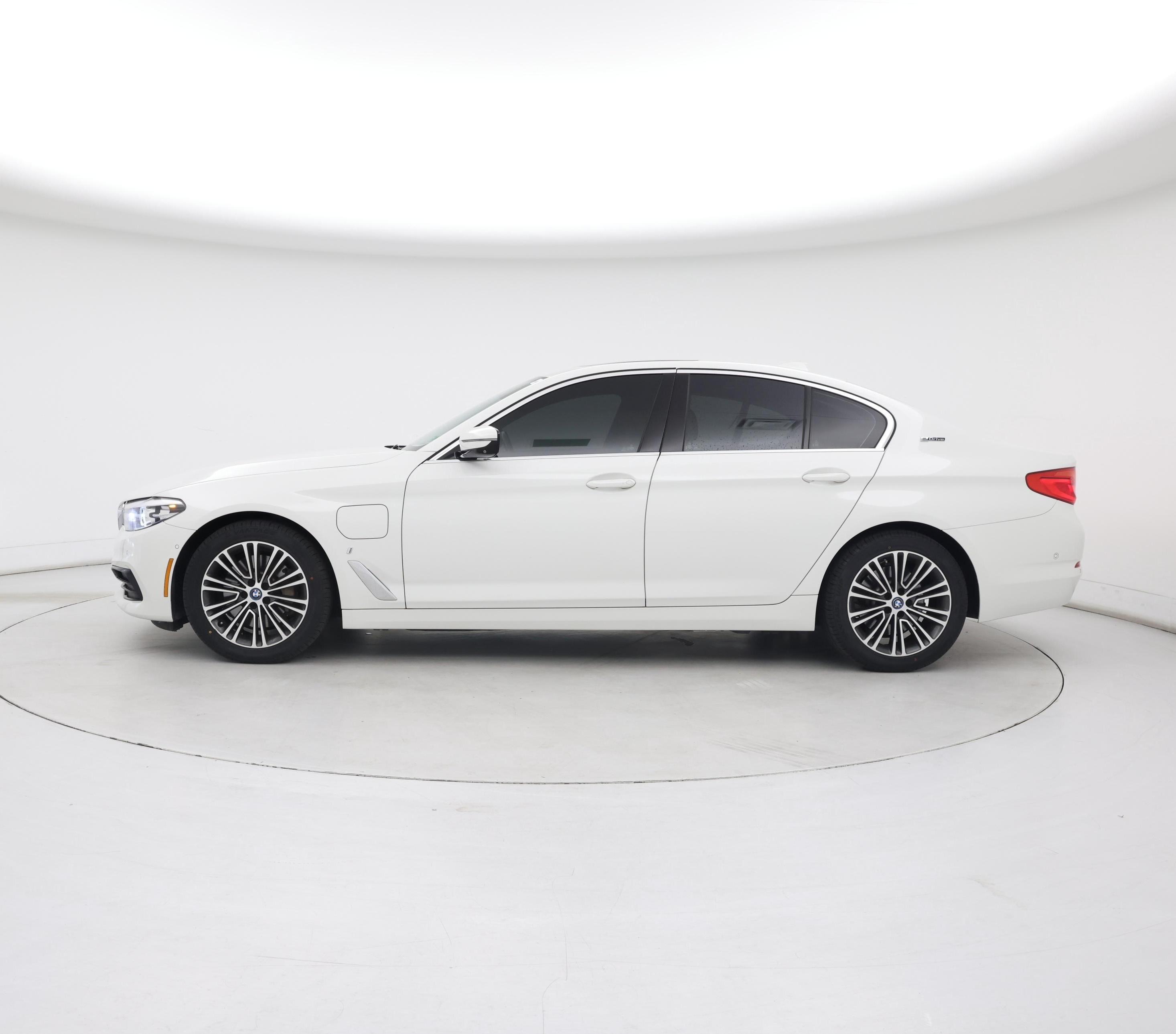 Thumbnail: 2019 BMW 5 Series - 3