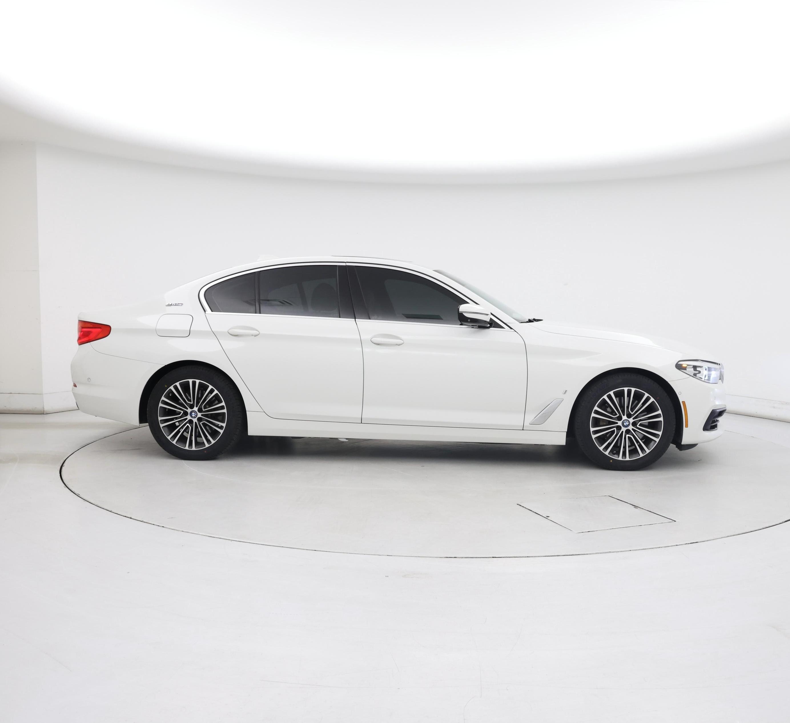 Thumbnail: 2019 BMW 5 Series - 7