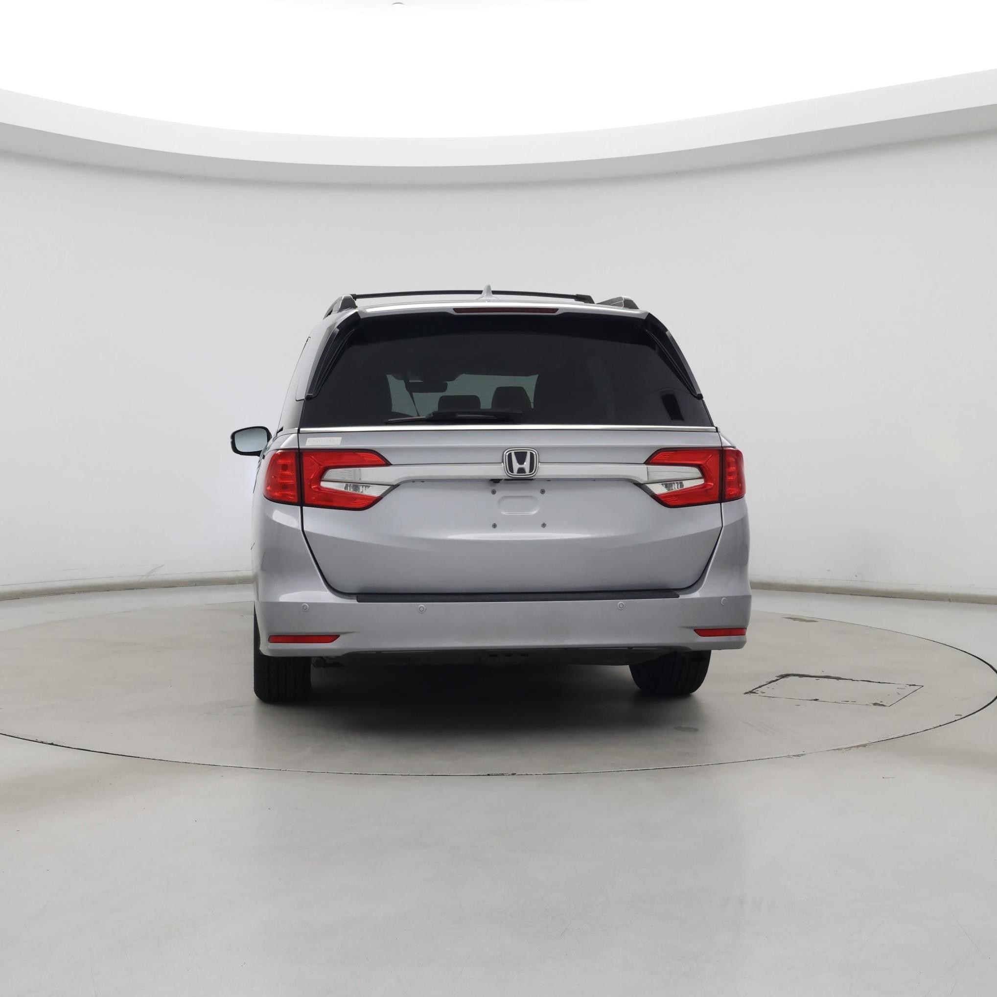 Thumbnail: 2018 Honda Odyssey - 6