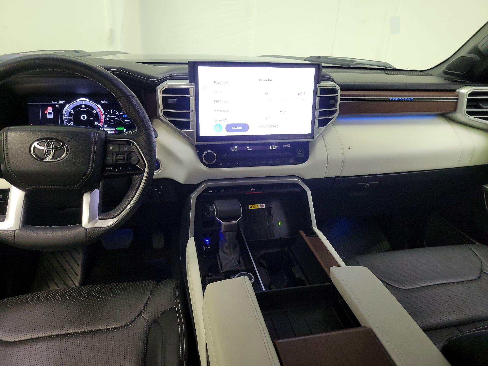 Thumbnail: 2024 Toyota Tundra - 9