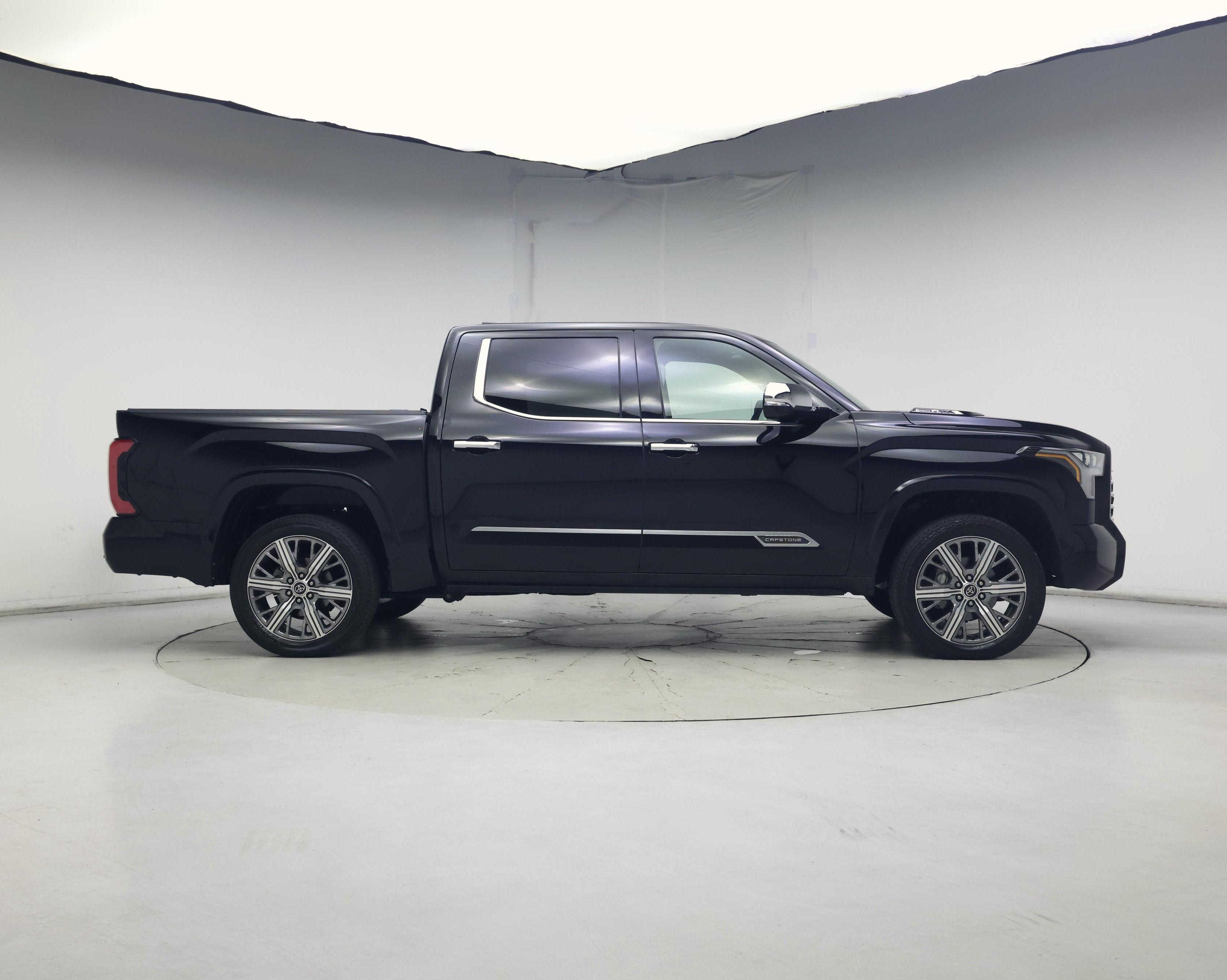Thumbnail: 2024 Toyota Tundra - 7
