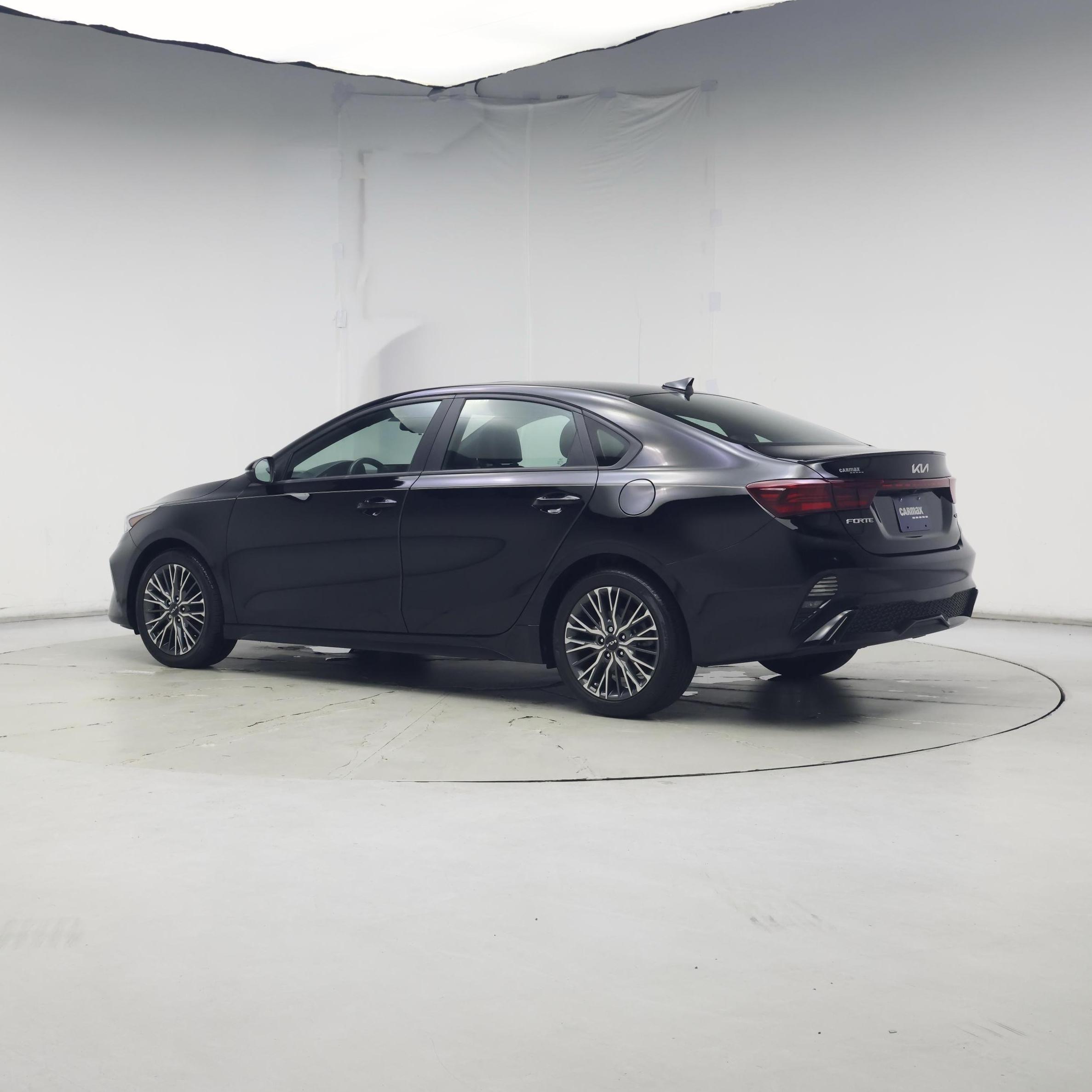 Thumbnail: 2023 Kia Forte - 2