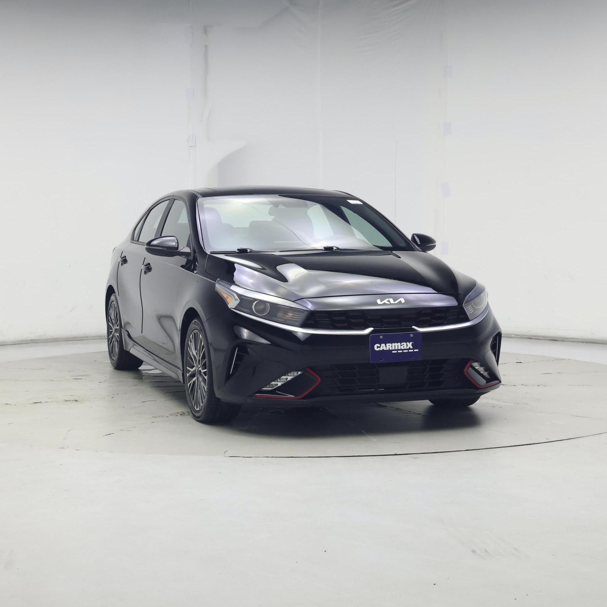 Thumbnail: 2023 Kia Forte - 5