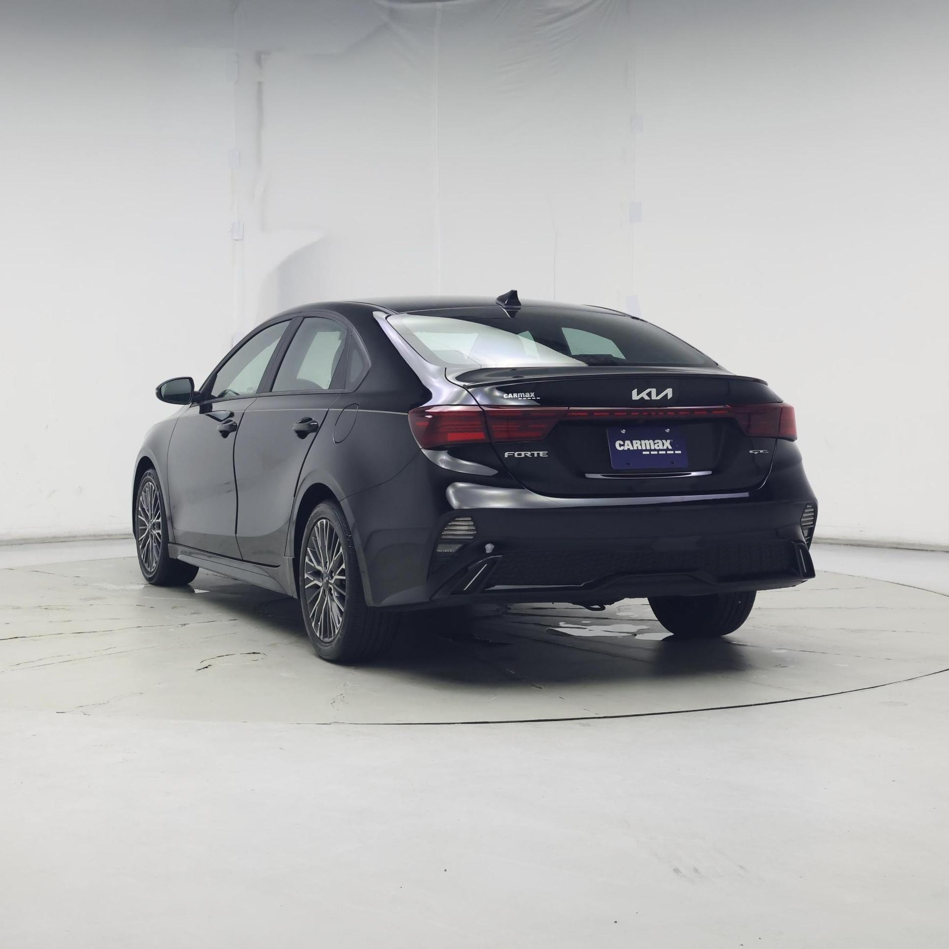 Thumbnail: 2023 Kia Forte - 6