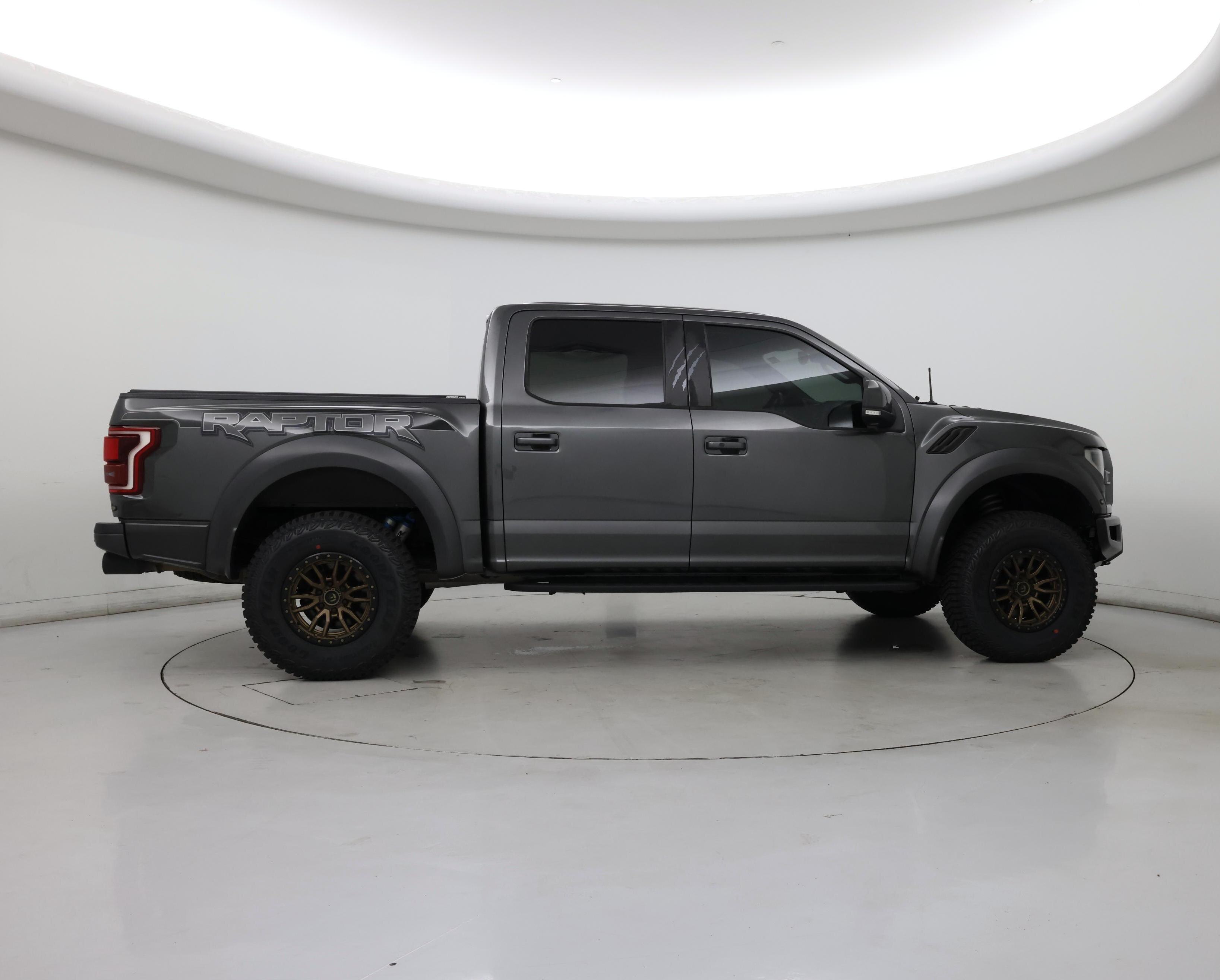 Thumbnail: 2018 Ford F-150 - 7