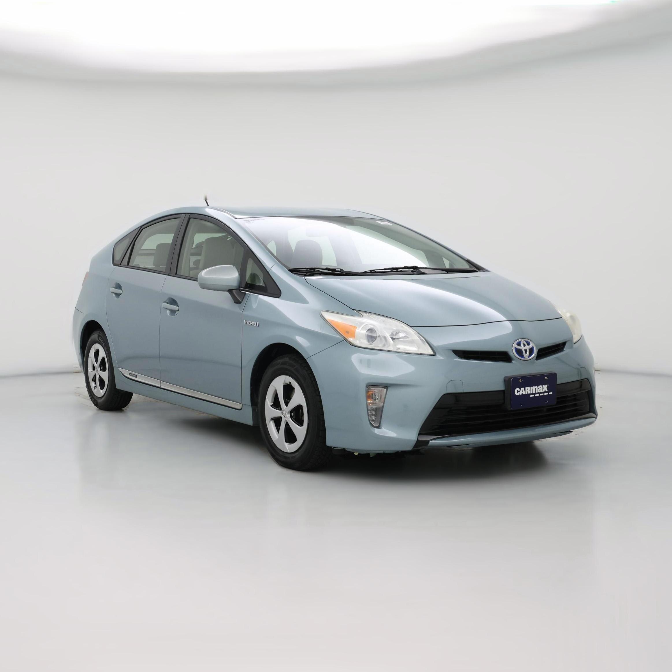 Thumbnail: 2013 Toyota Prius - 1