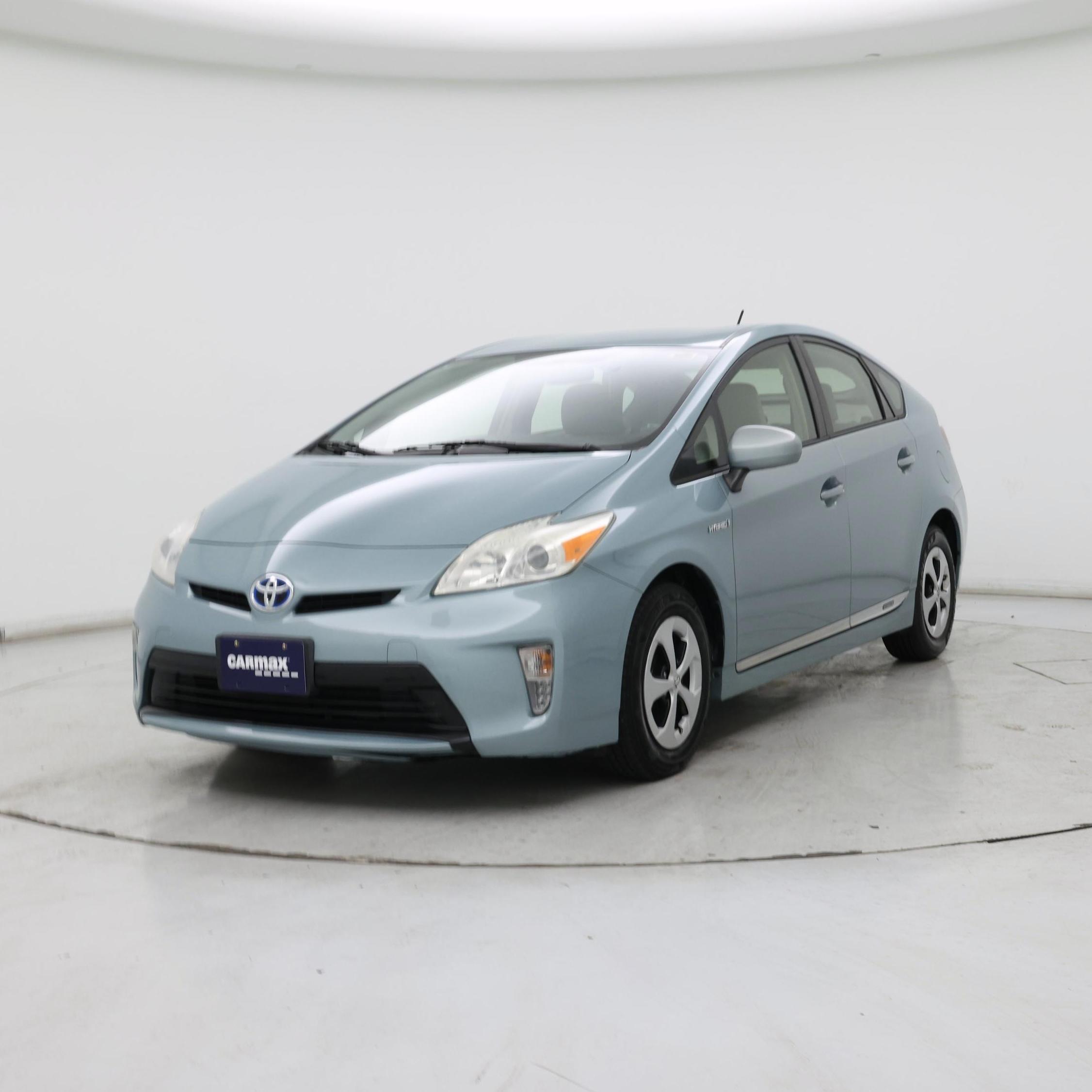 Thumbnail: 2013 Toyota Prius - 4