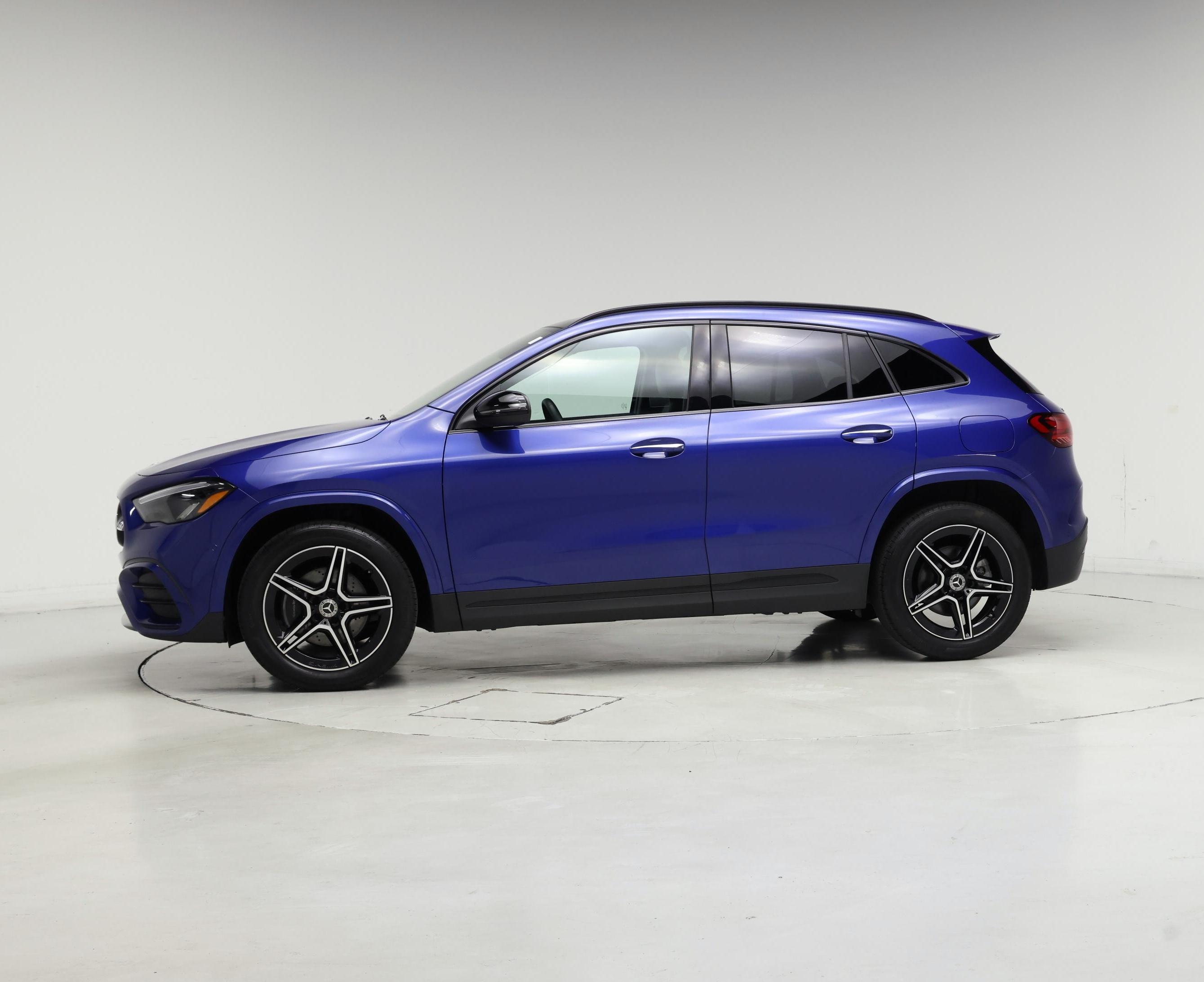 Thumbnail: 2025 Mercedes-Benz GLA - 3