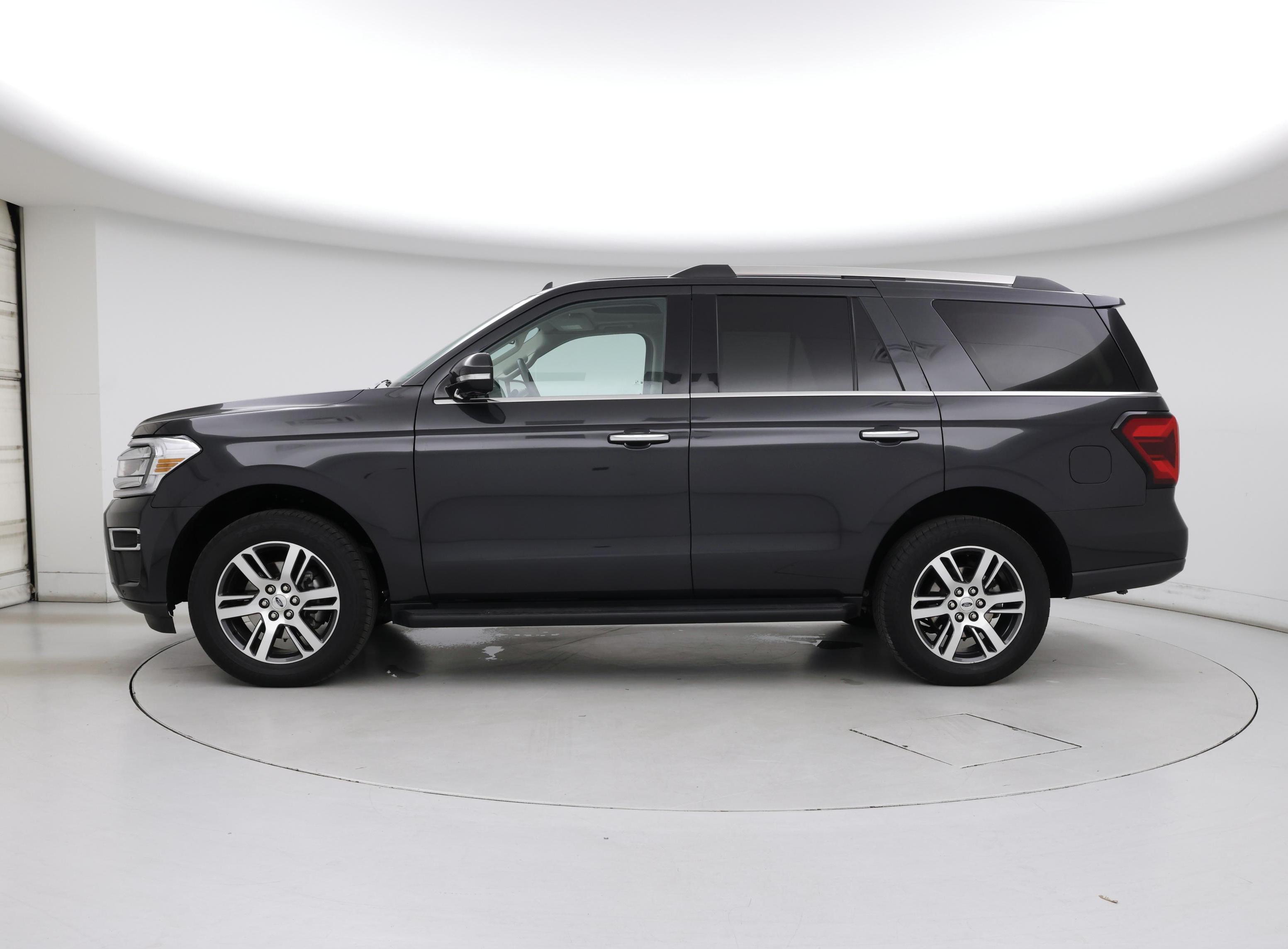 Thumbnail: 2024 Ford Expedition - 3