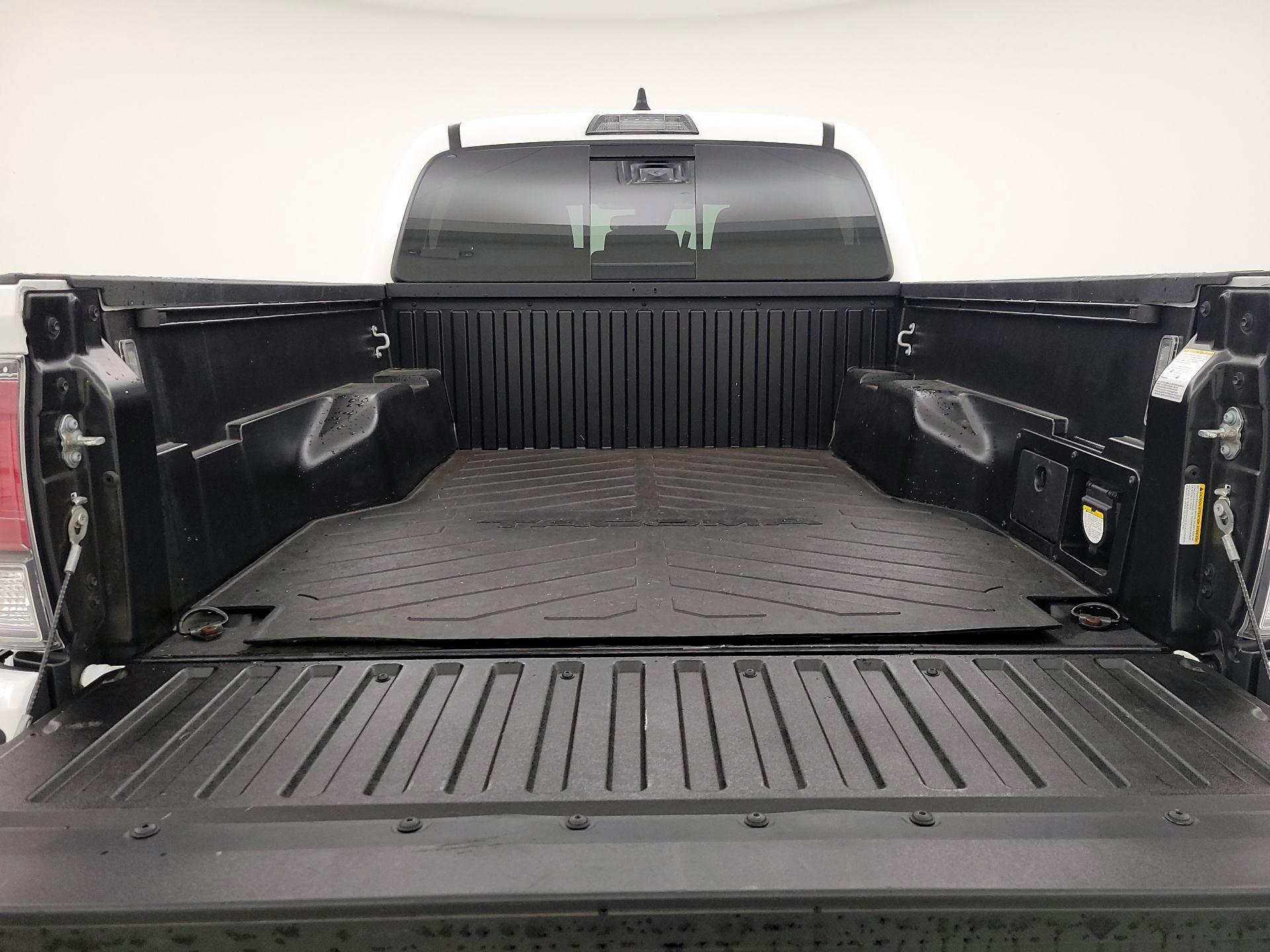 Thumbnail: 2022 Toyota Tacoma - 20
