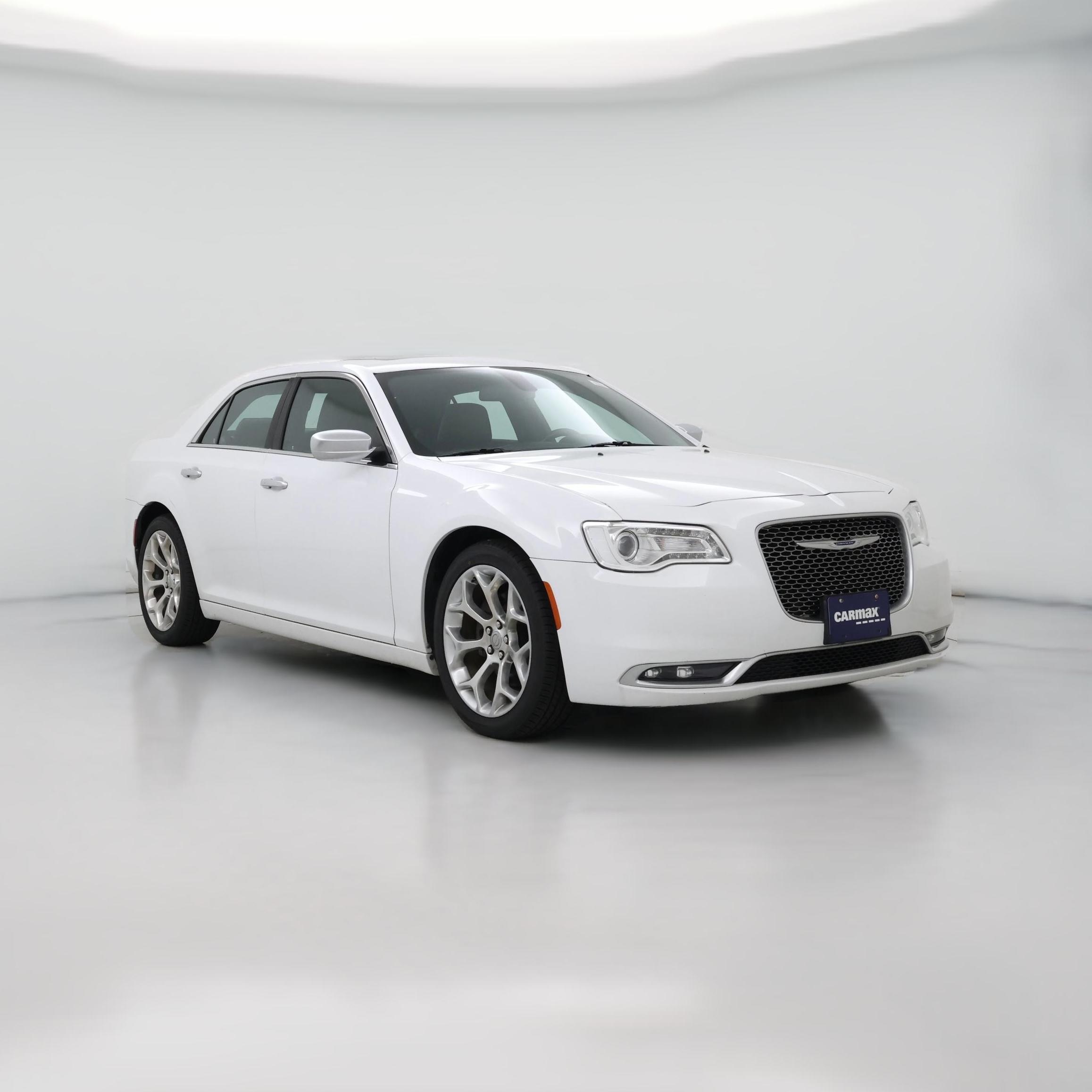 Thumbnail: 2019 Chrysler 300 - 1