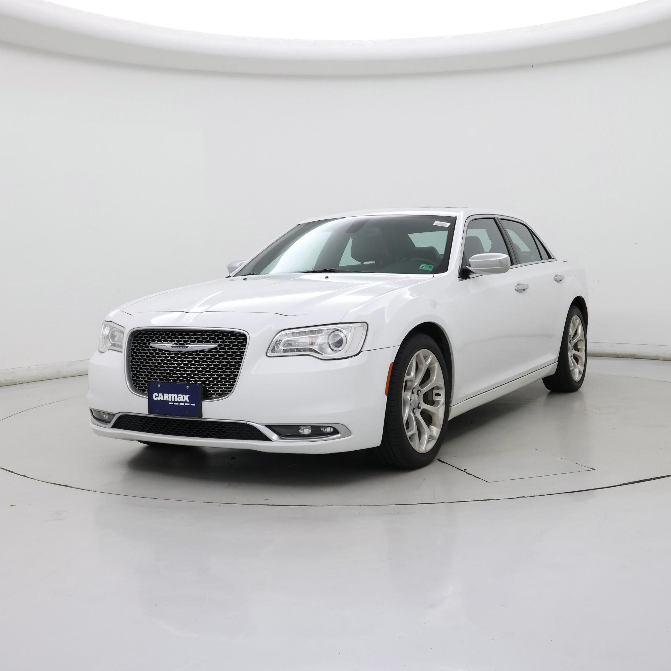 Thumbnail: 2019 Chrysler 300 - 4